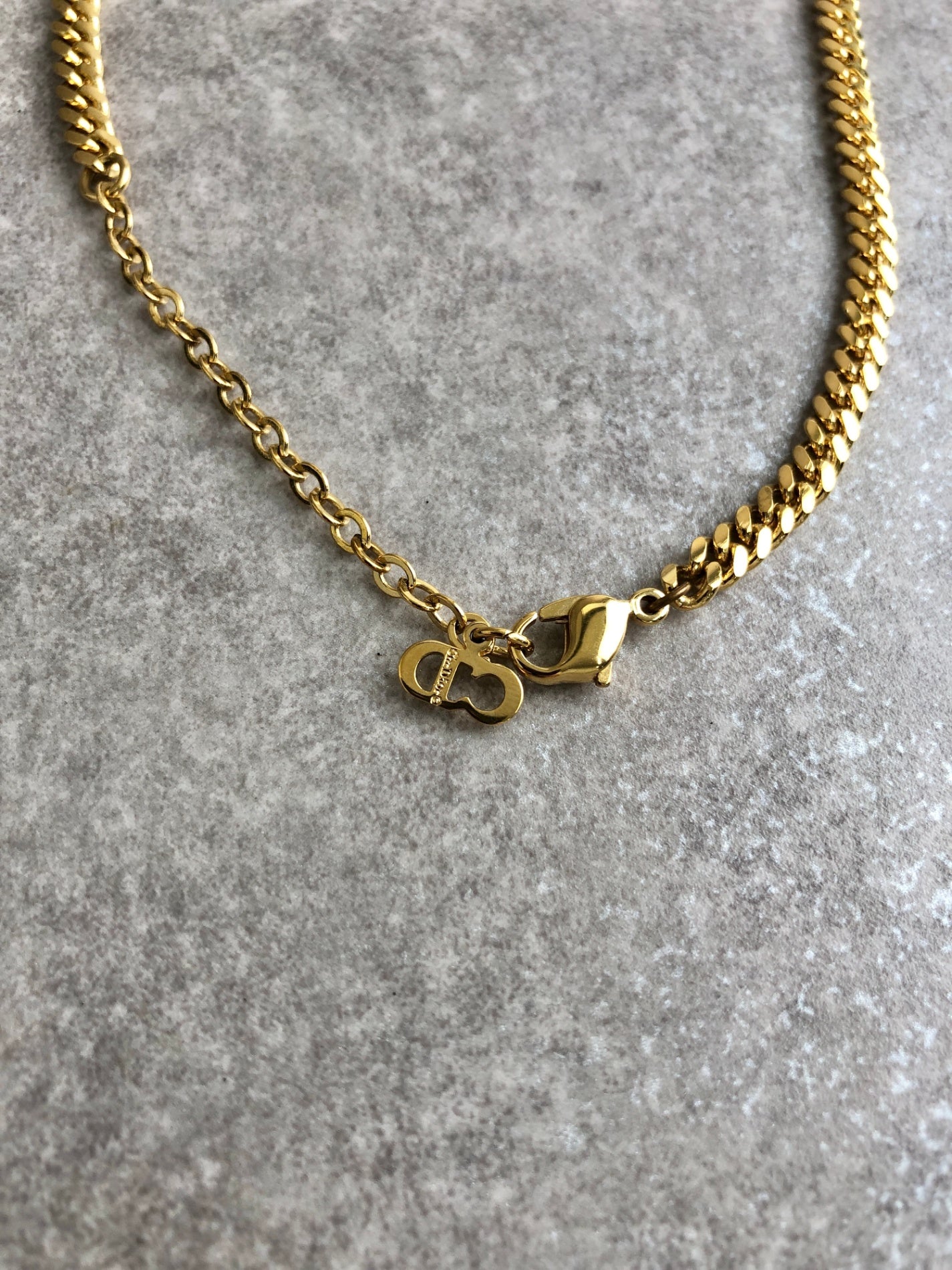 Christian Dior Logo Necklace Gold Vintage mmzdp3