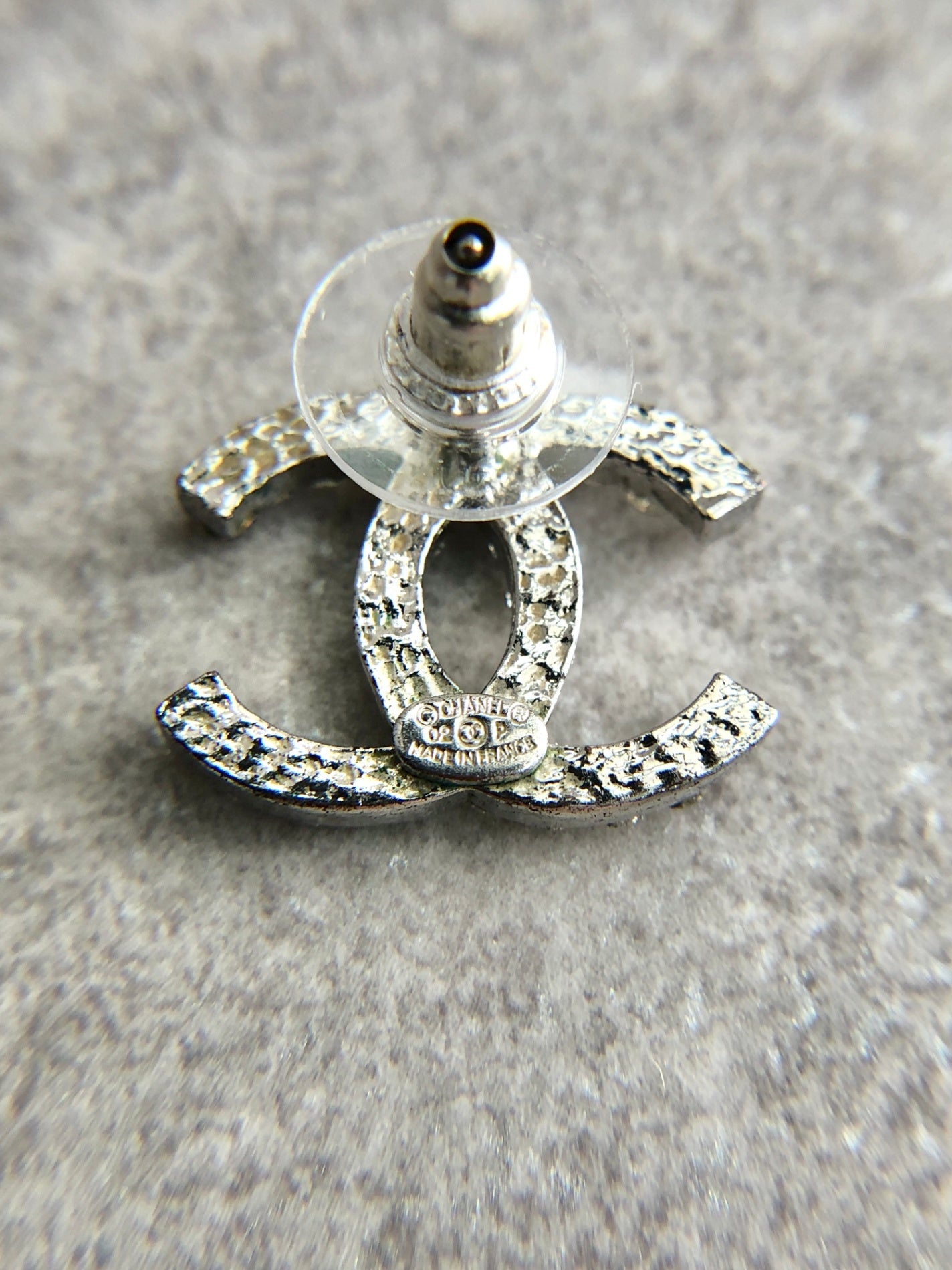 CHANEL Coco Mark Rhinestone Pierced Silver 02/P Vintage a68ci8