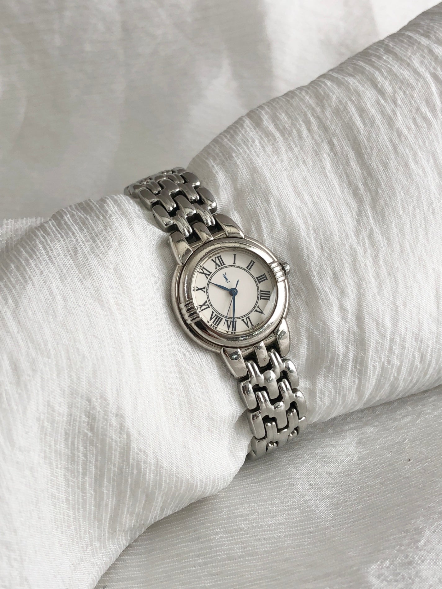 Yves Saint Laurent Watch Silver Vintage jut627