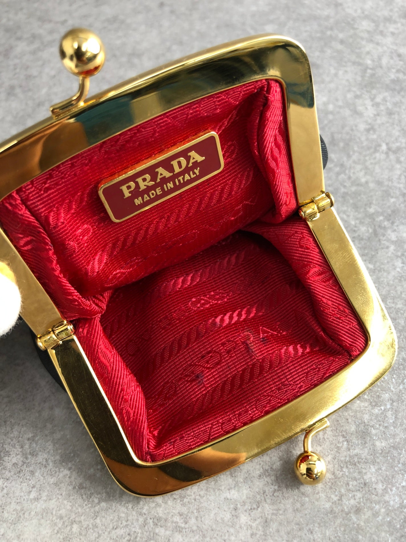 PRADA Triangle Logo Metal Clasp Coin Purse Black Vintage 7myyux