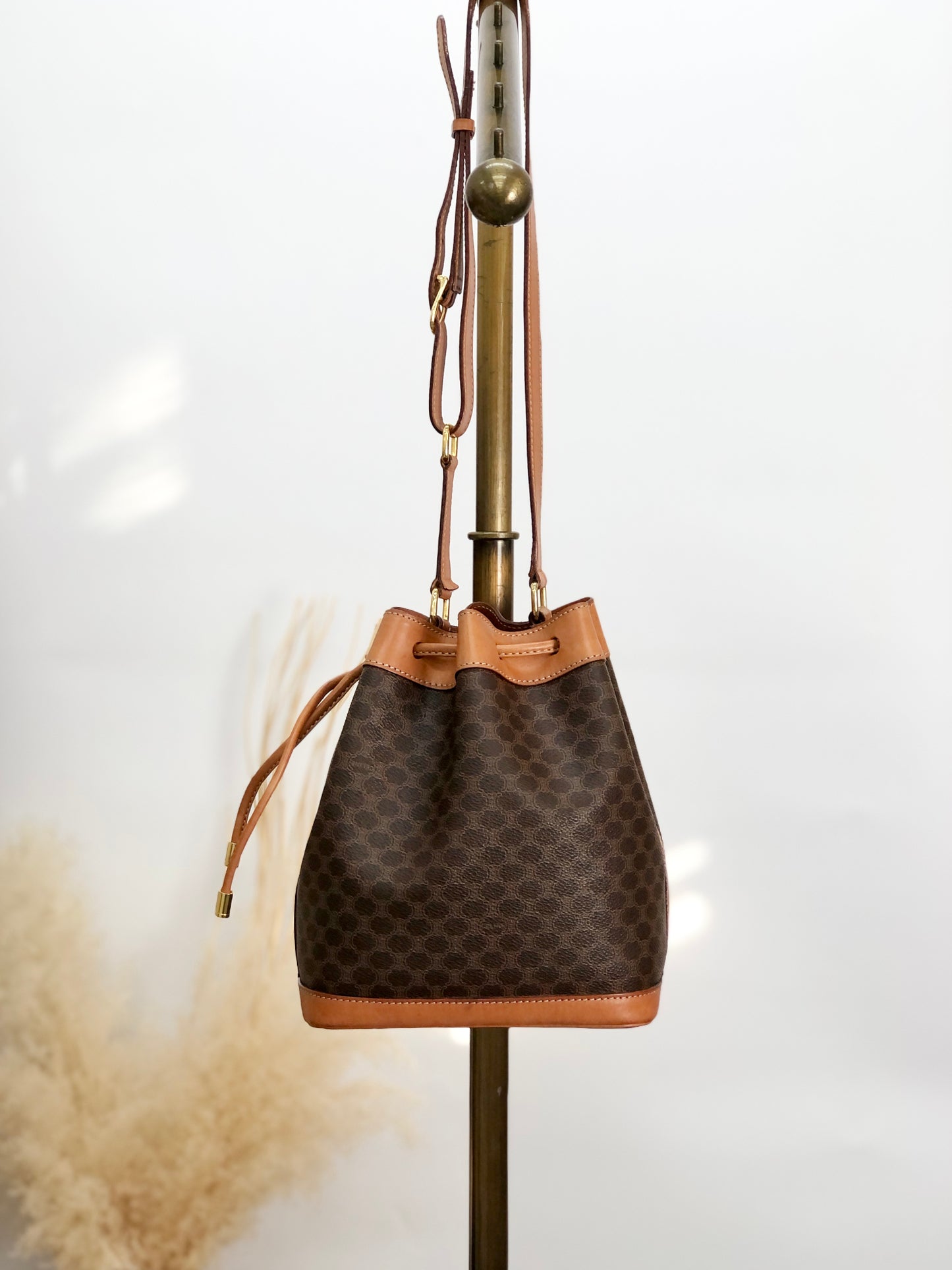 CELINE Macadam Drawstring Shoulder bag Brown Vintage eavnn8