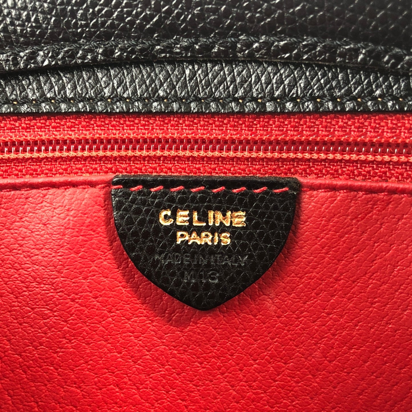 CELINE 標誌壓花手提包 黑色復古 b6gjb2