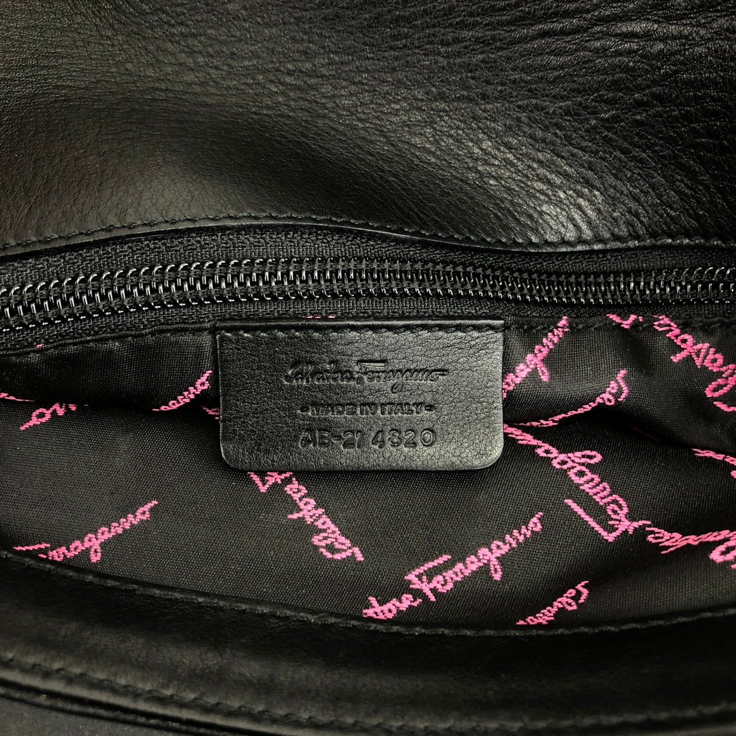 Salvatore Ferragamo Gancini 單肩包 Hobobag 黑色 復古 5vrh26
