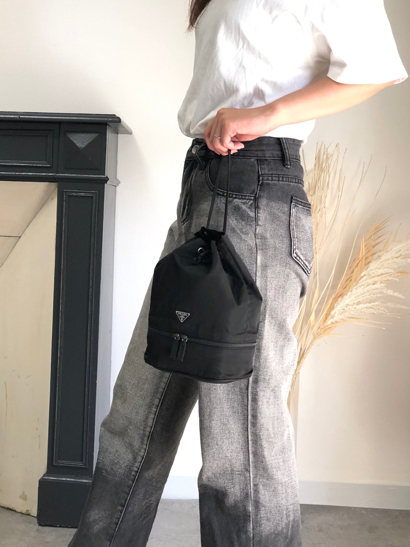 PRADA Tessuto Triangle Logo Drawstring Small Handbag Black Vintage erv6gi