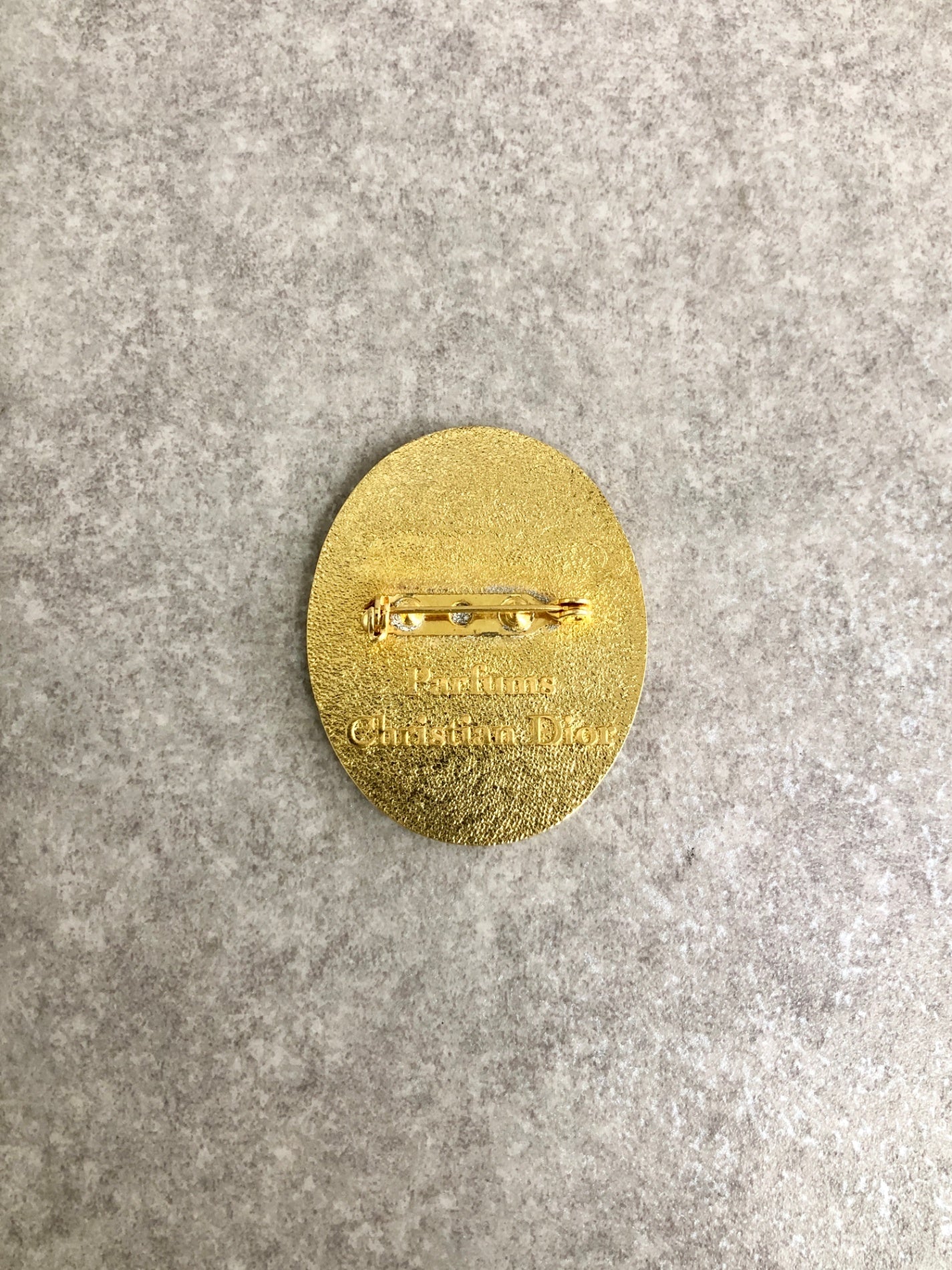 Christian Dior Oval Gold Vintage ccf47n