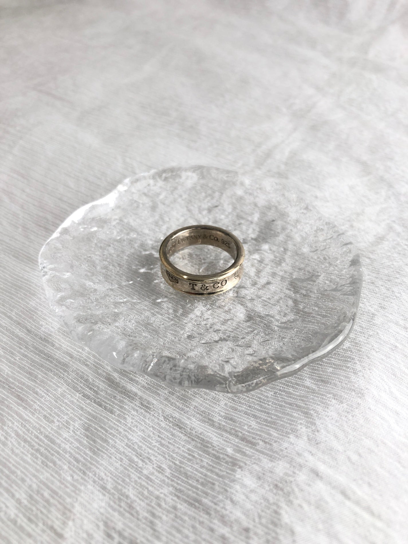 Tiffany & Co. Round Logo Ring Silver Vintage kp5zs7