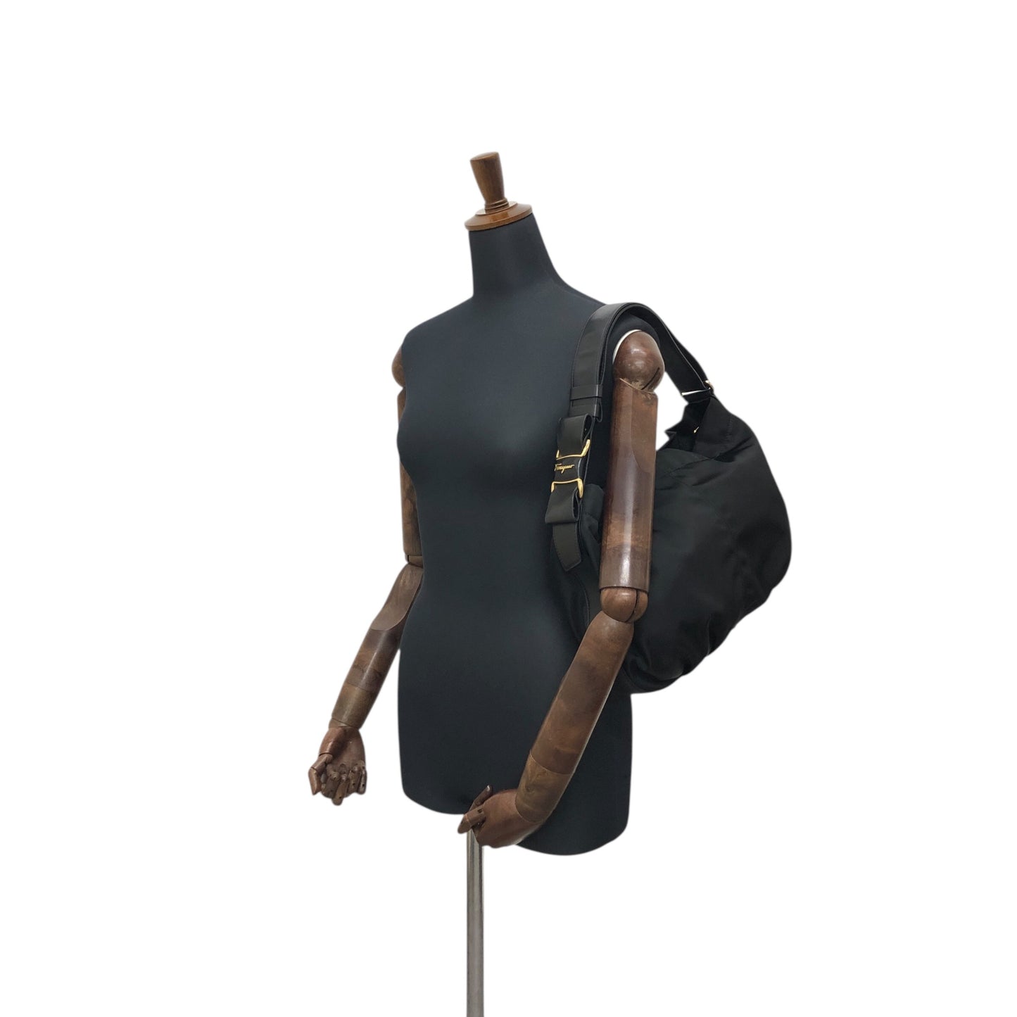 Salvatore Ferragamo Vala Ribbon Shoulder bag Hobobag Black Vintage j5vaua