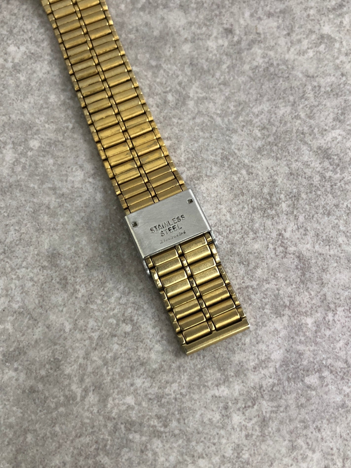 Yves Saint Laurent YSL Logo Watch Gold Vintage fs4ma2