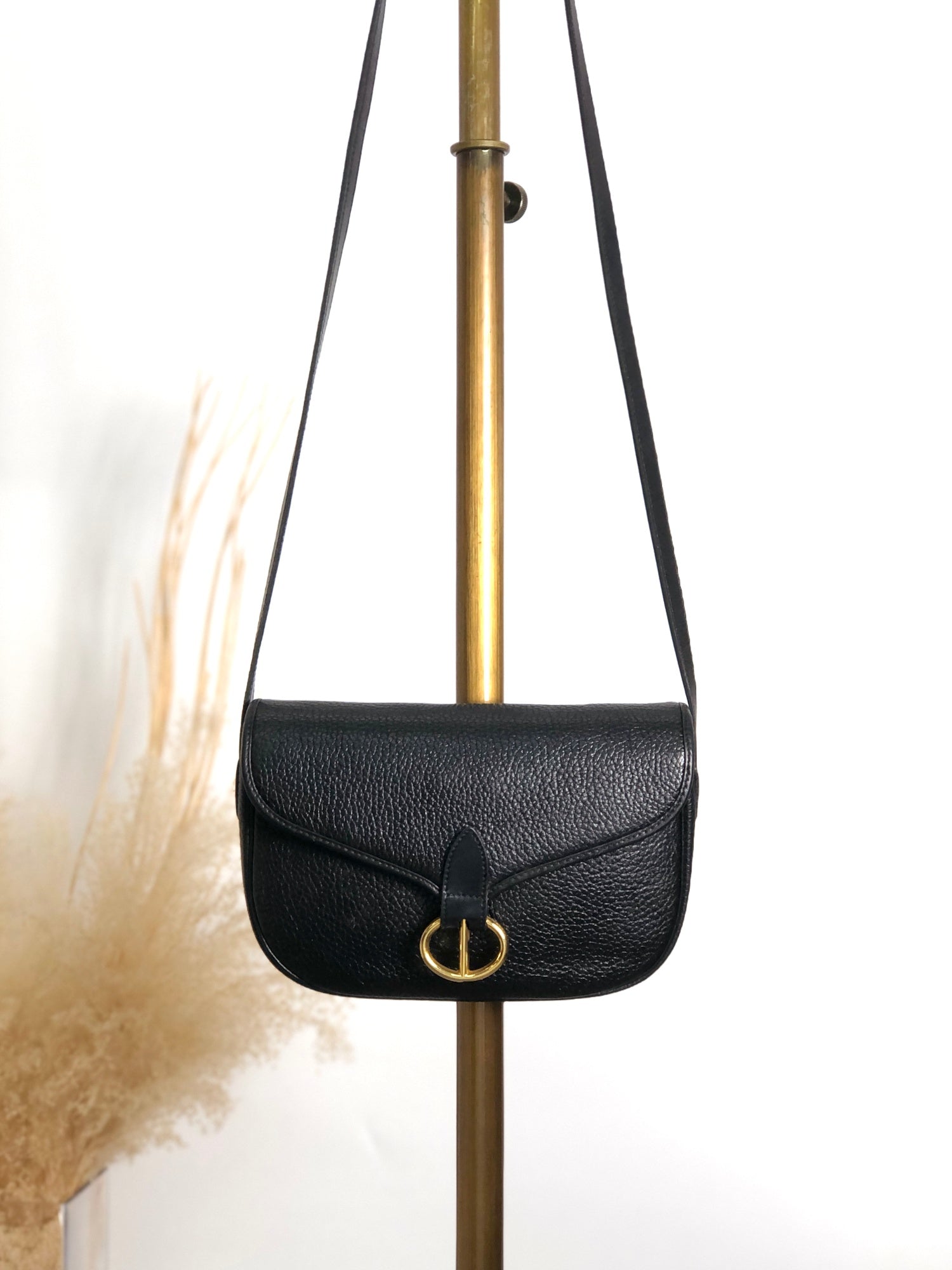 Christian Dior CDロゴ 斜め掛け ヴィンテージ ショルダーバッグ レザー Christian Dior CD Logo Shoulder bag Black Vintage 3znykv