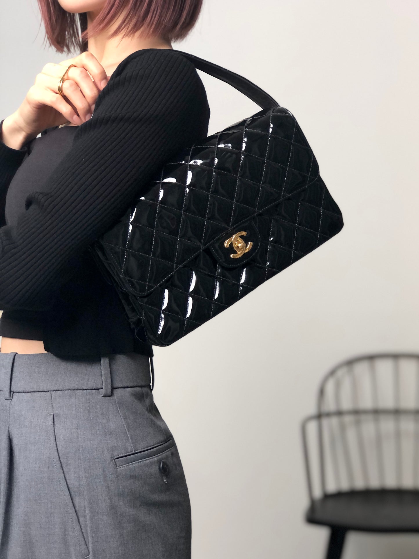 CHANEL Matelasse Coco Mark 手提包黑色復古 kdmcy3