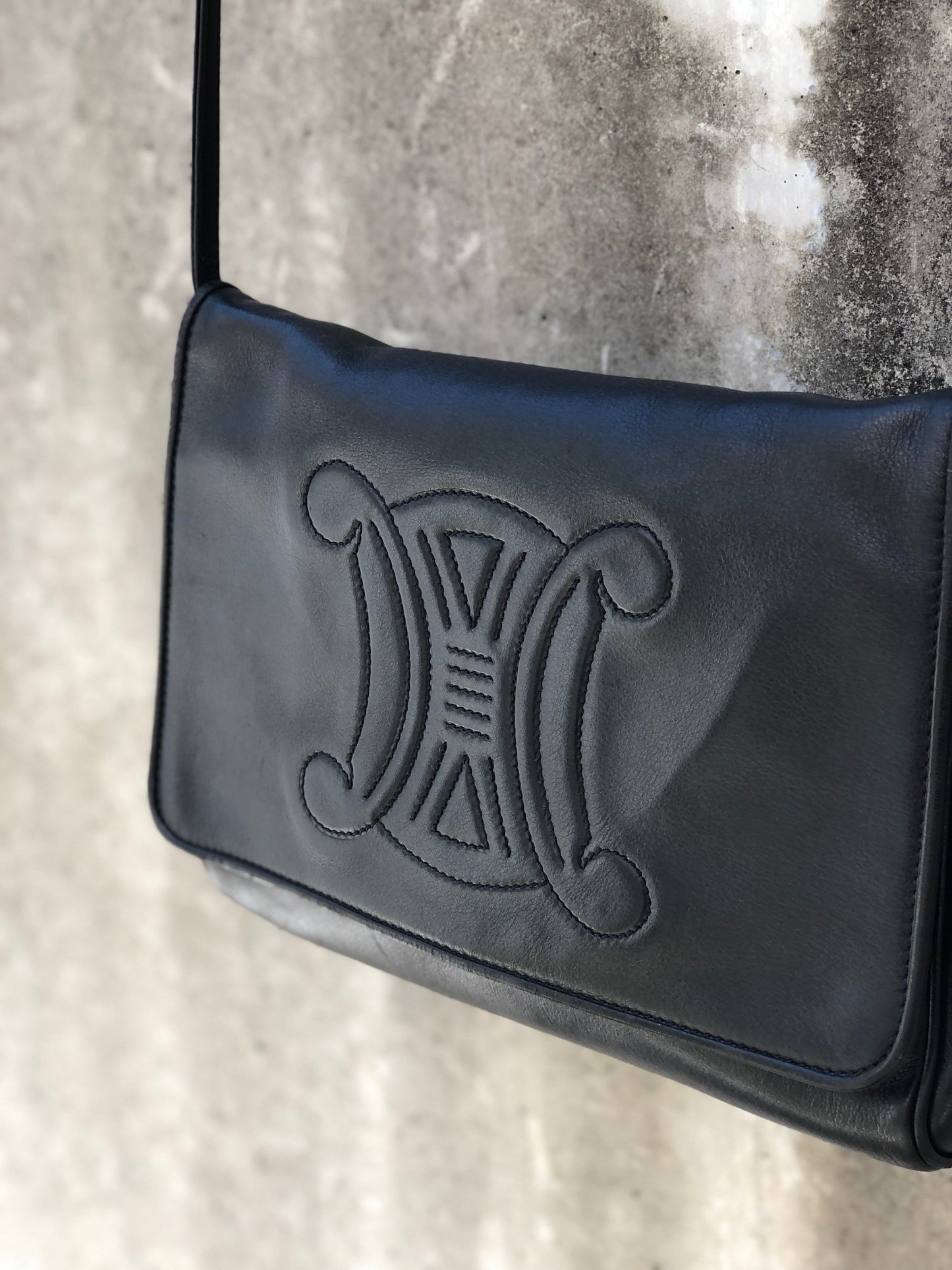 CELINE Triomphe Leather Crossbody Shoulder Bag Black Old Celine vintage wj4jid