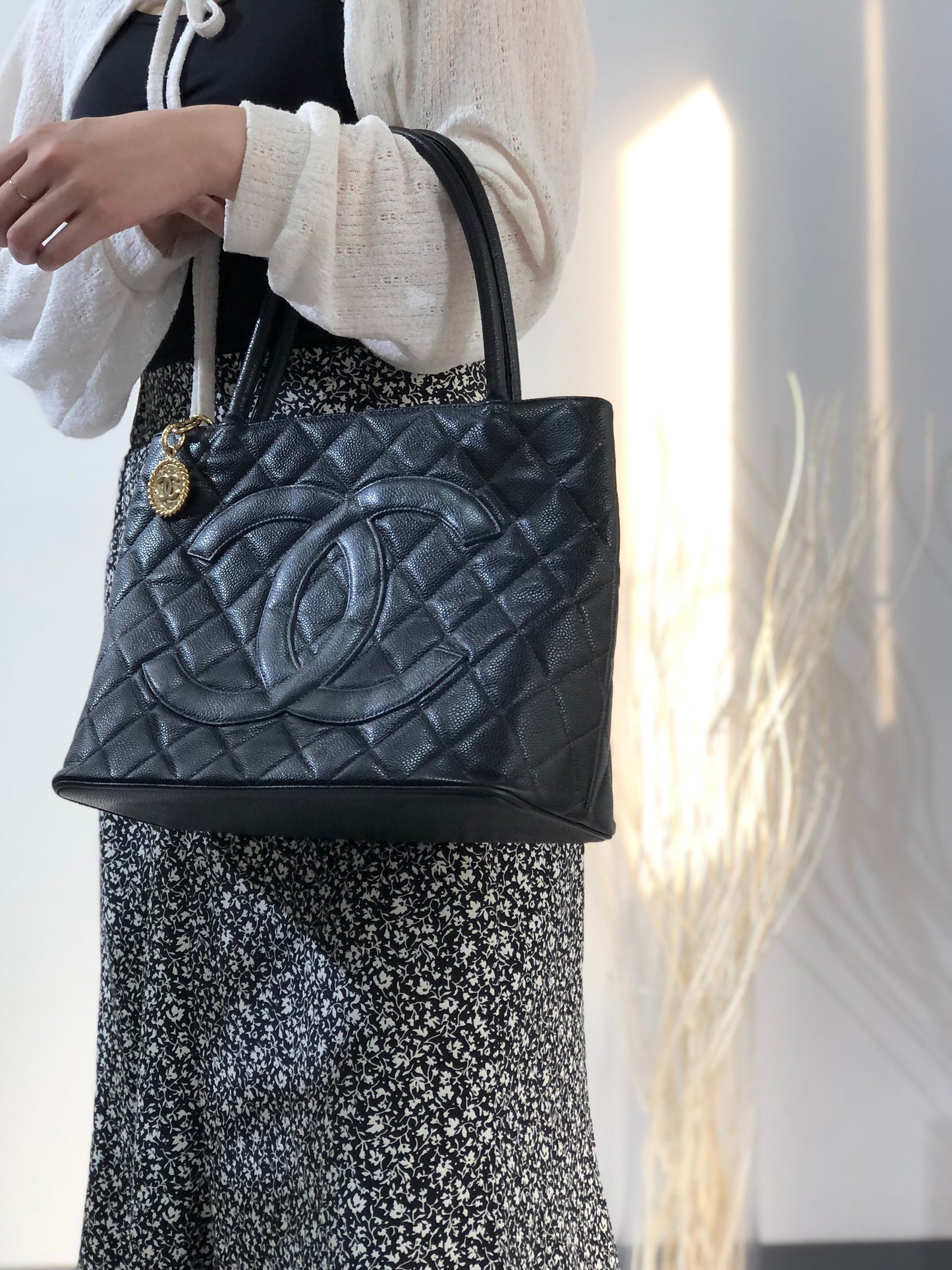 CHANEL Matelasse Cocomark Caviar Leather Totebag Shoulder bag Black Old Vintage gkeujr