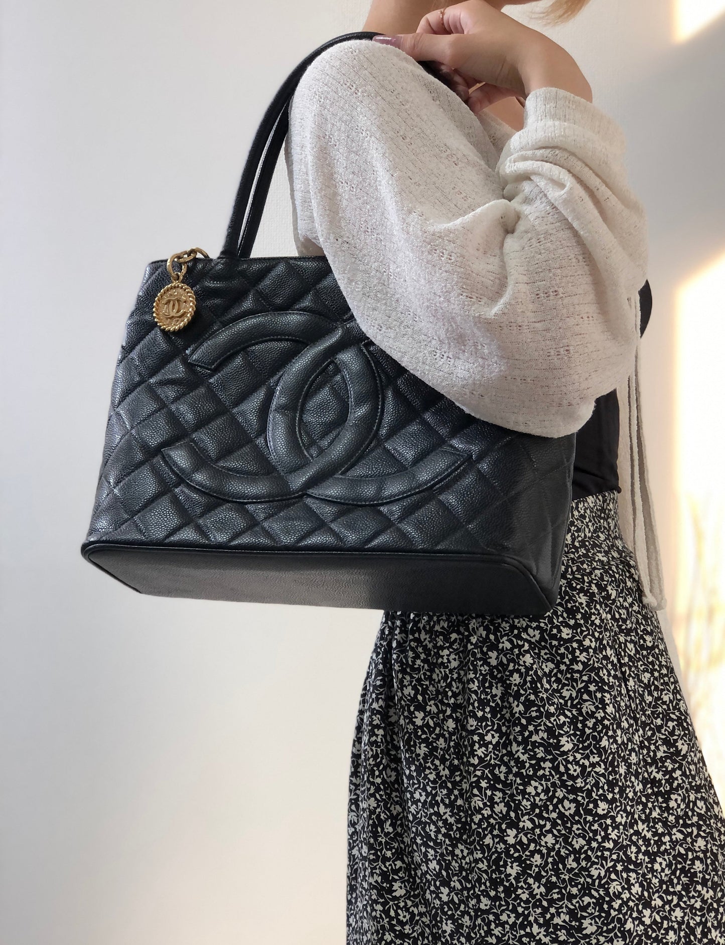 CHANEL Matelasse Cocomark Caviar Leather Totebag Shoulder bag Black Old Vintage gkeujr