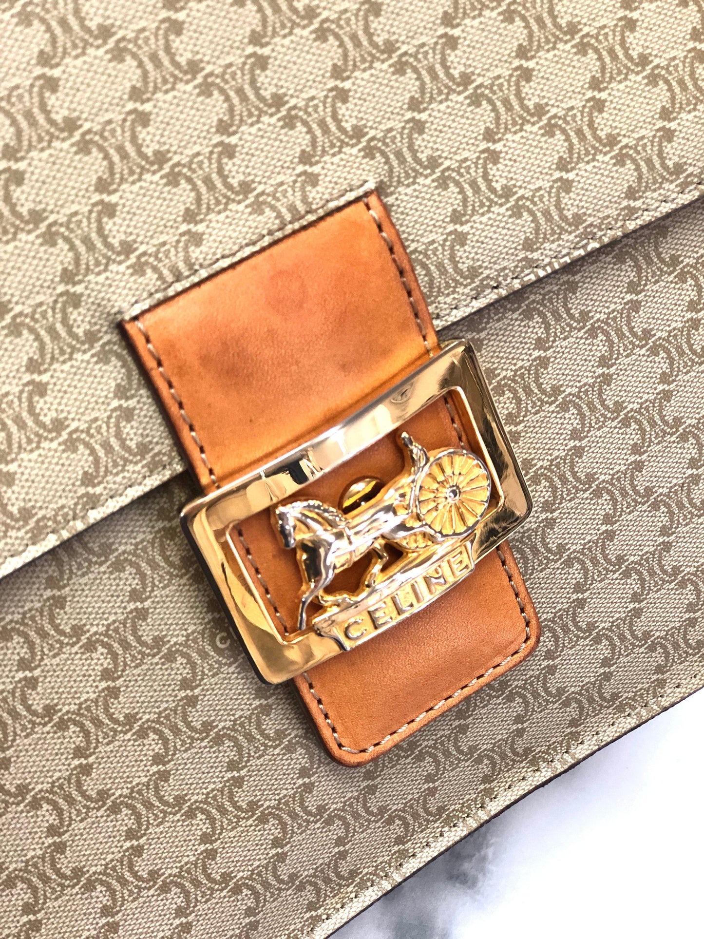 CELINE Macadam Horse Carriage Handbag Beige xktked