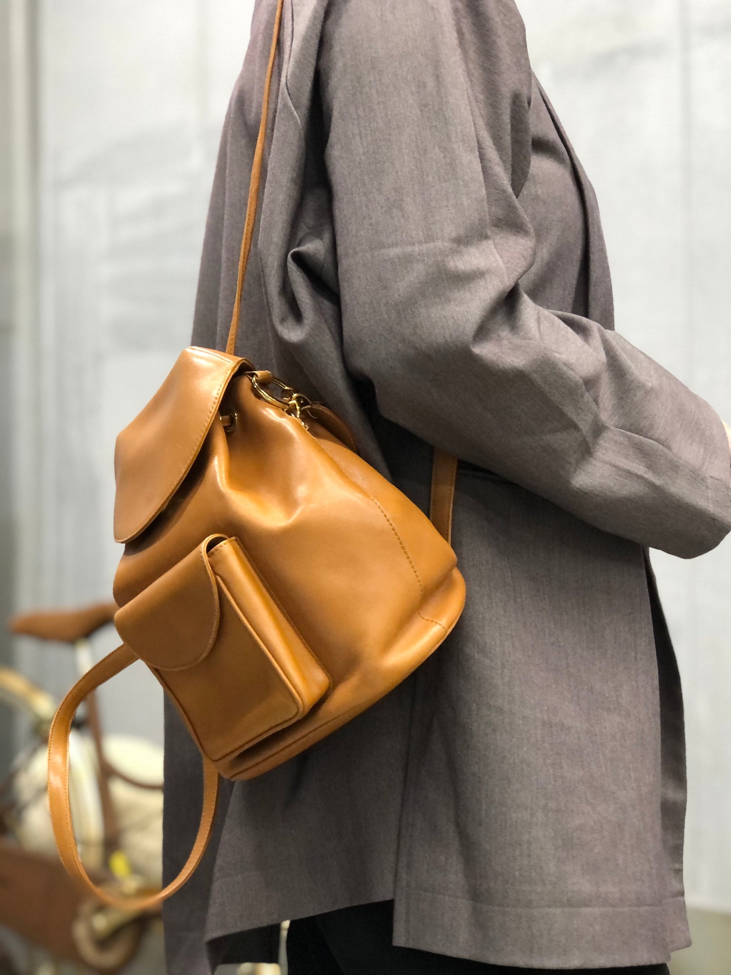 Christian Dior Drawstring Leather Backpack With Charm Camel Vintage ytmpx7