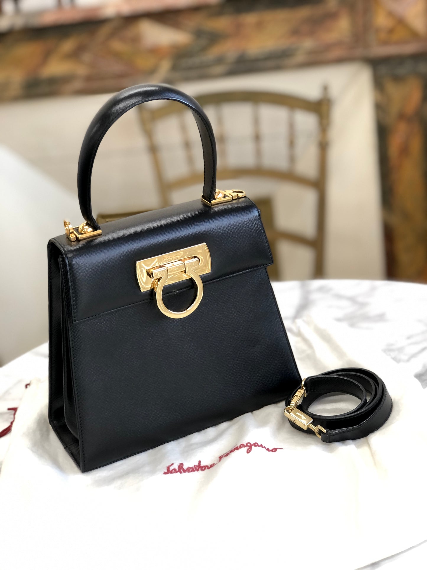 Salvatore Ferragamo Gancini Crossbody Handbag Shoulderbag Black Vintage Old jpcsfp