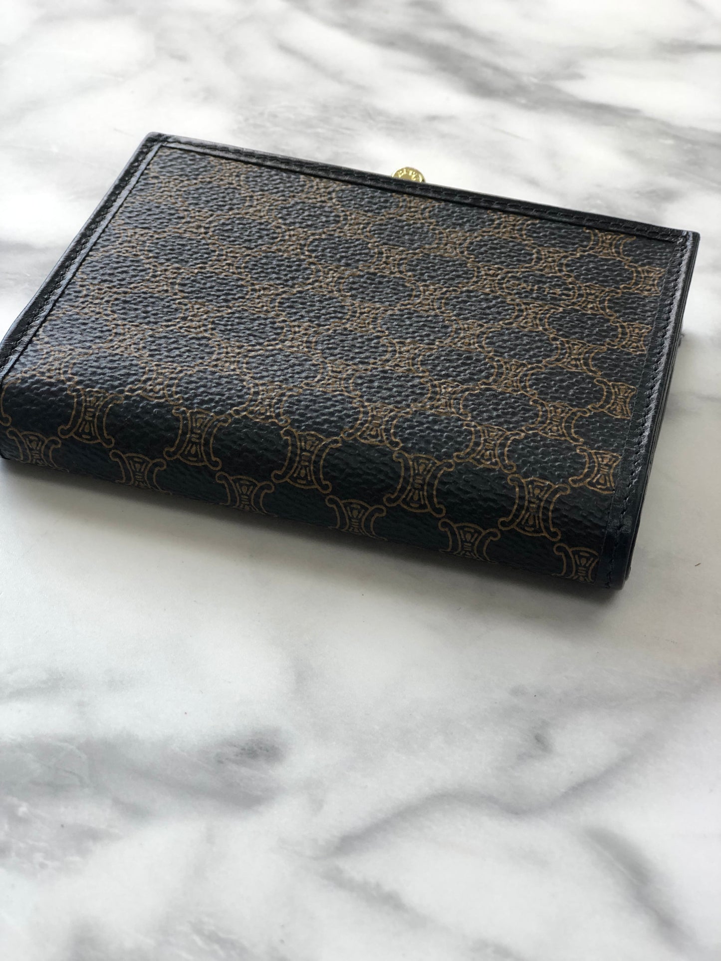 CELINE Wallet Macadam Blason Black ggcuyr