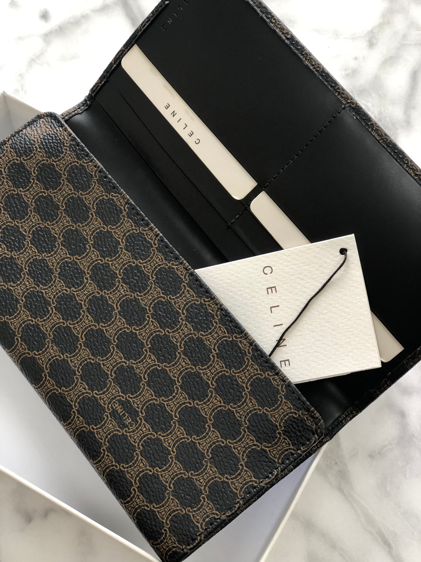 CELINE Wallet Macadam Black 48i6pu