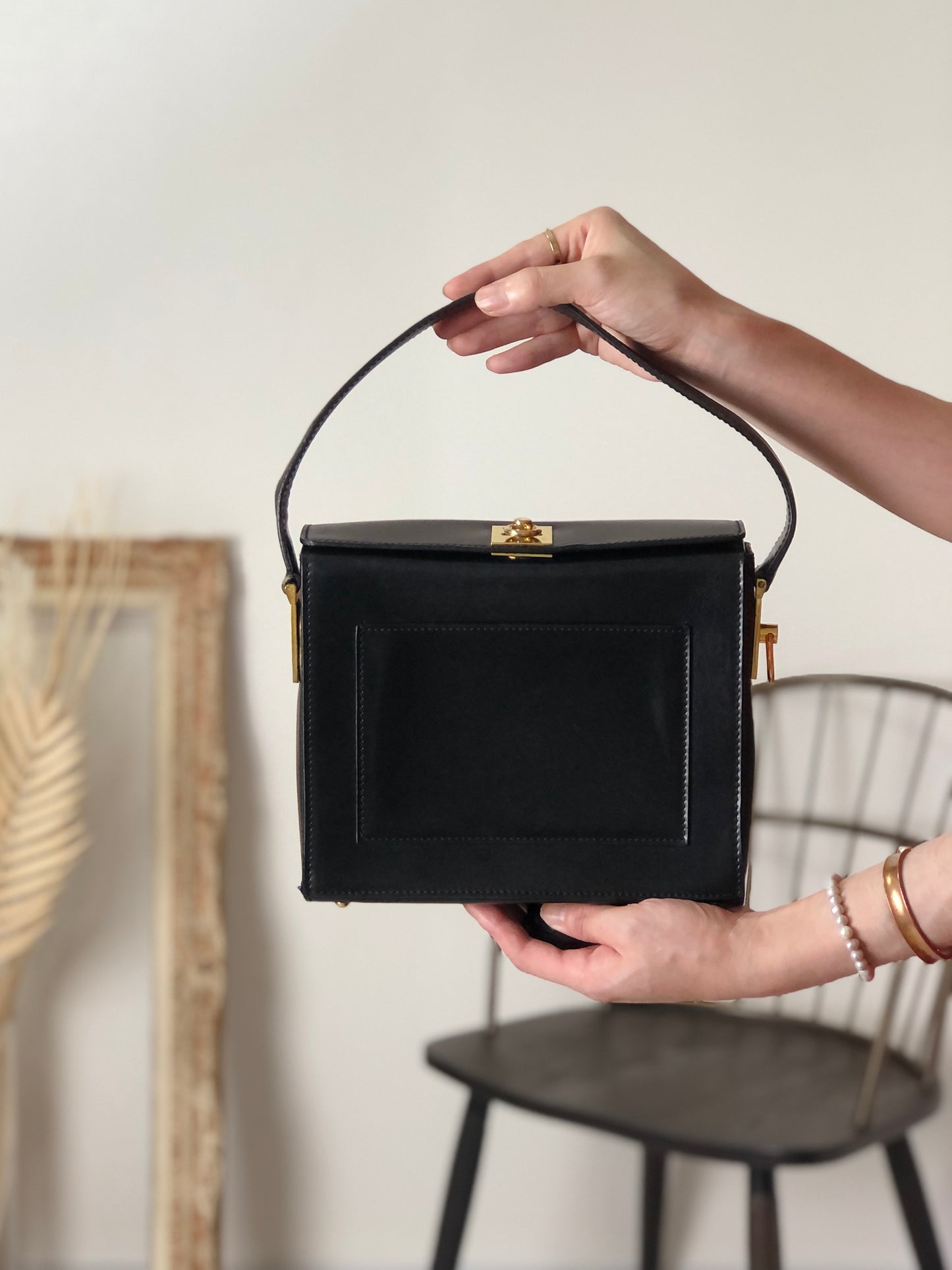 CELINE Gancini Handbag Shoulder bag Black Vintage b73drr