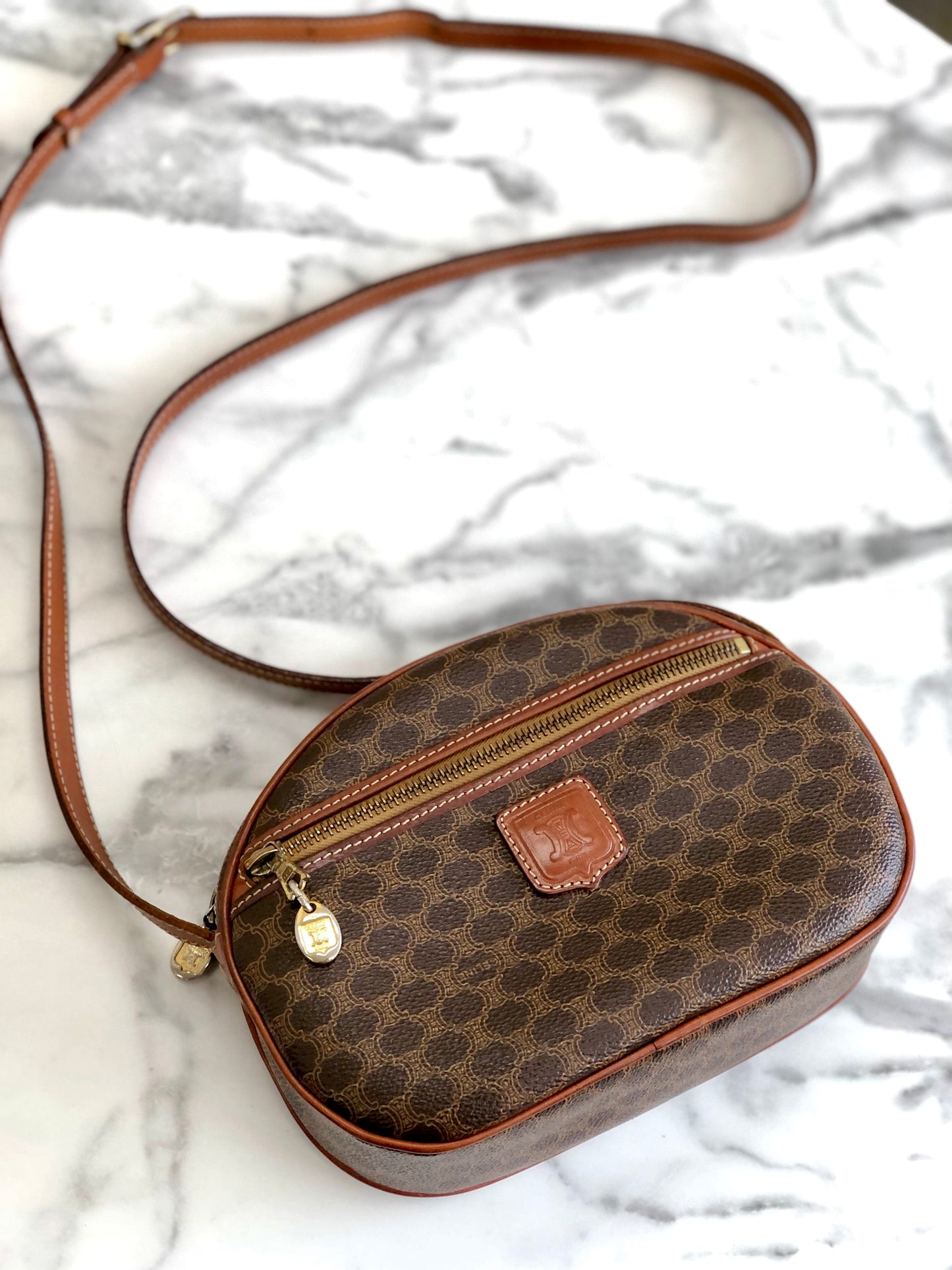 CELINE Macadam Blason Round Shoulderbag Brown Vintage Old celine tf7mng