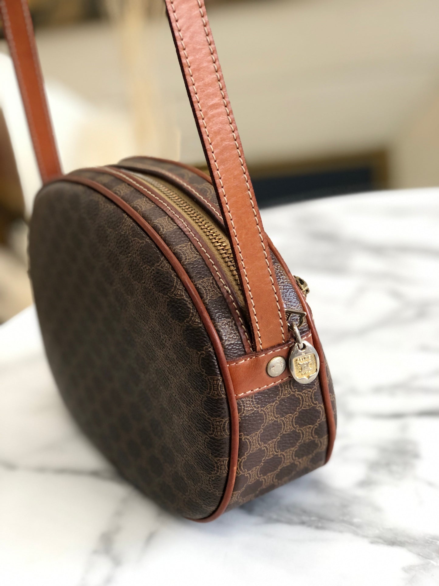 CELINE Macadam Blason Round Shoulderbag Brown Vintage Old celine tf7mng