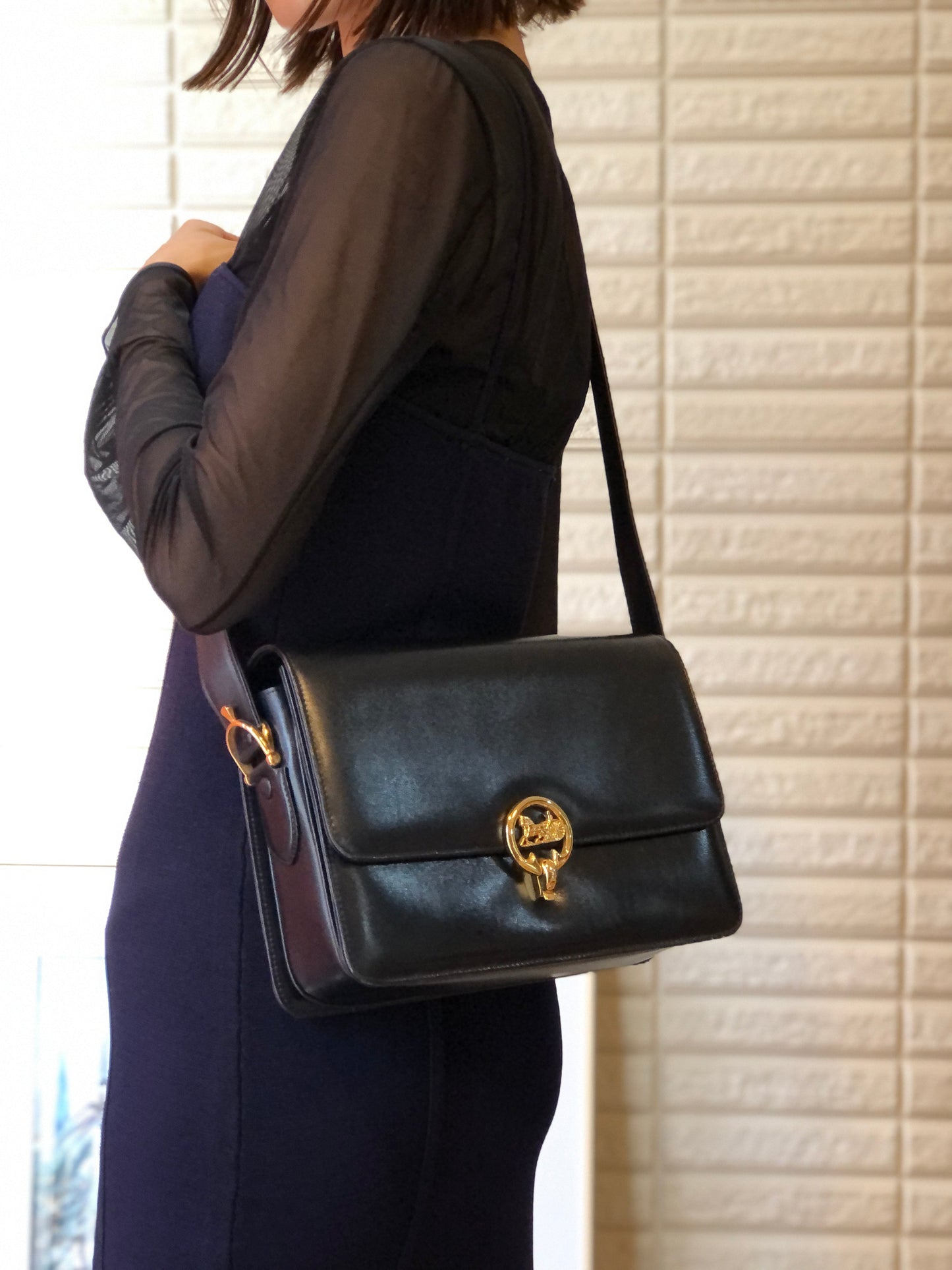 CELINE Horse carriage Circle logo Shoulderbag Navy Vintage Old CELINE r36c45