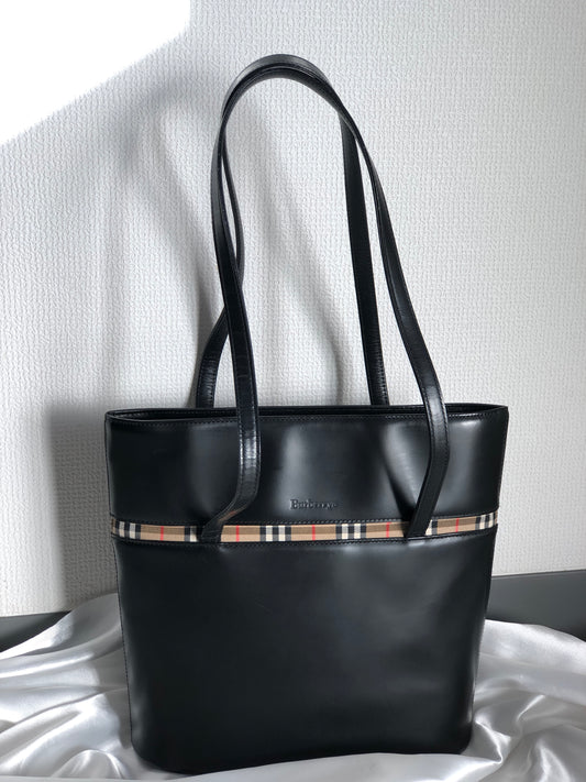Burberrys Classic check Bucket Totebag Shoulder bag Black Vintage Old njai3y