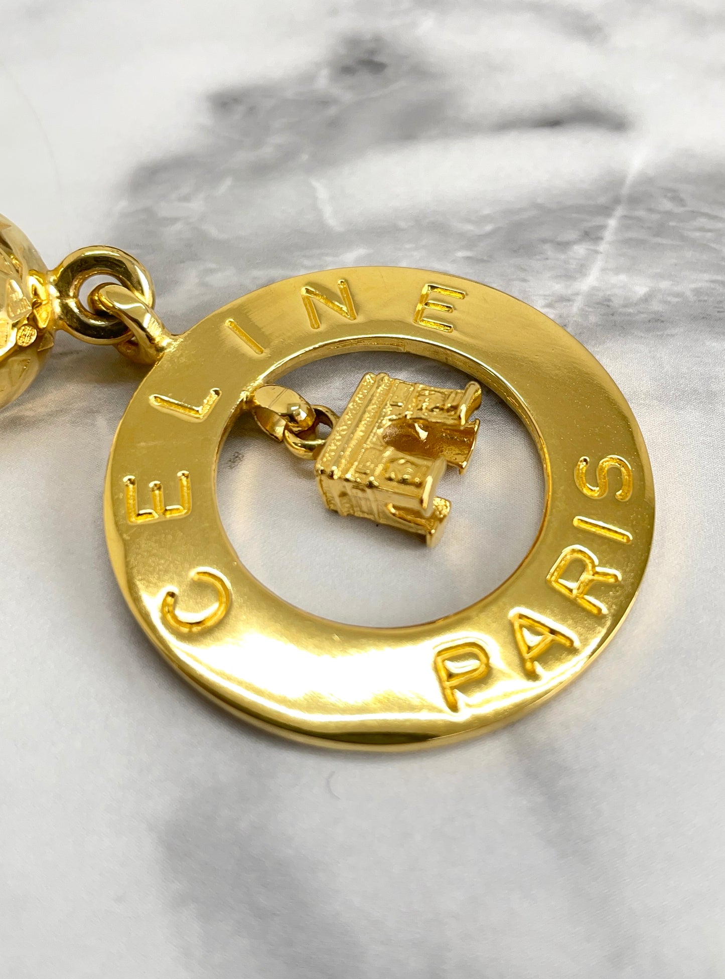 CELINE Starball Logo Circle Arc de Triomphe earring 5z8565