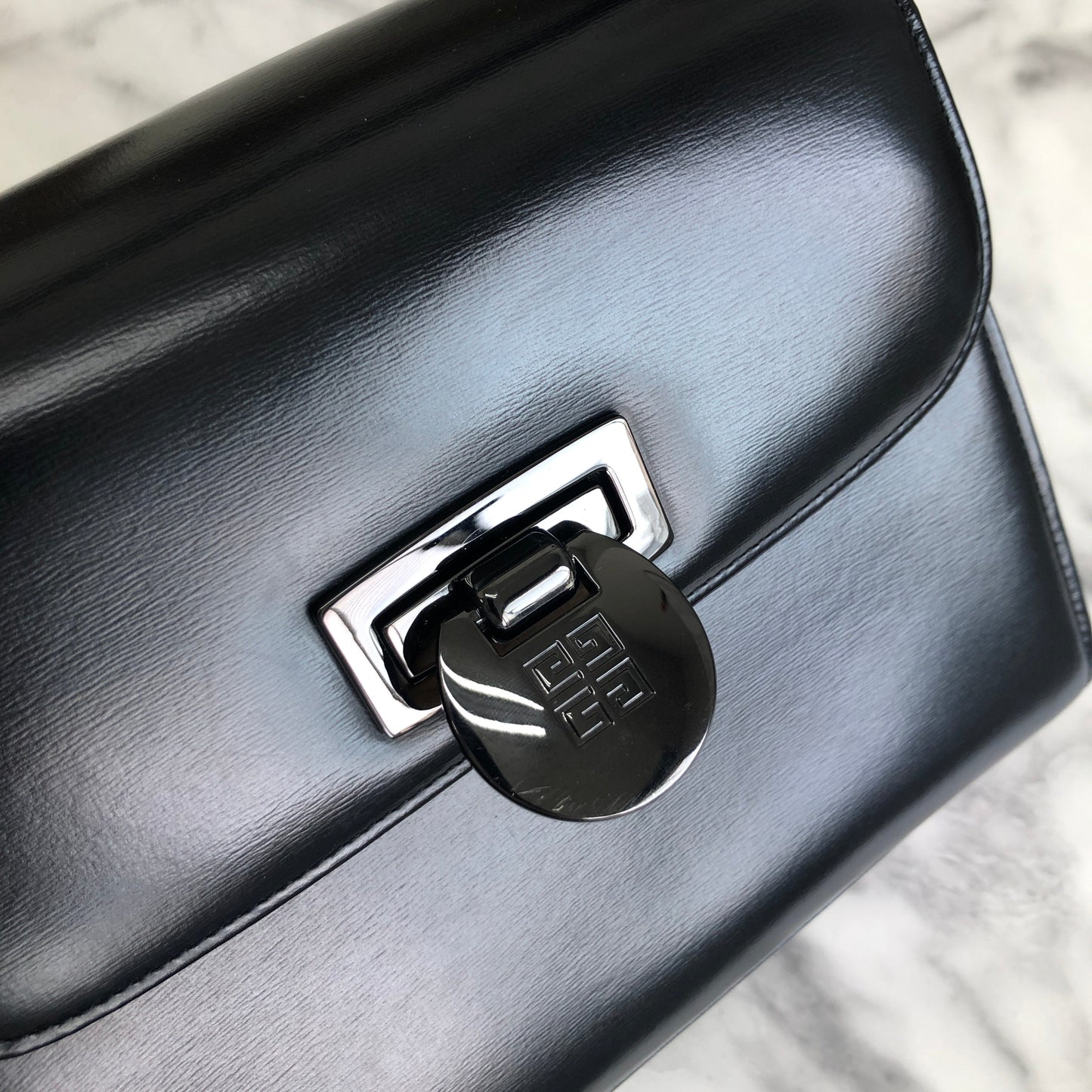 GIVENCHY Turn lock Two-way Logo Small Handbag Black Vintage Old 3kcpa6