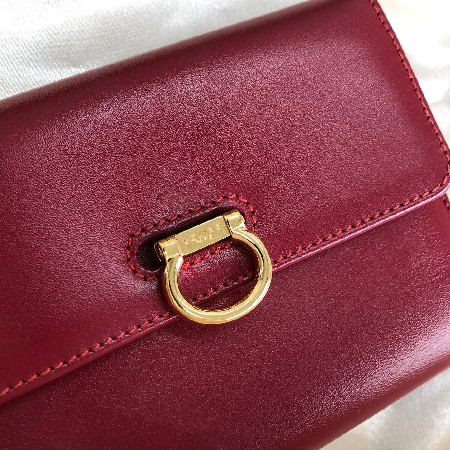 CELINE Horse bit Compact Wallet Red Accessory Vintage Old celine kxewuv