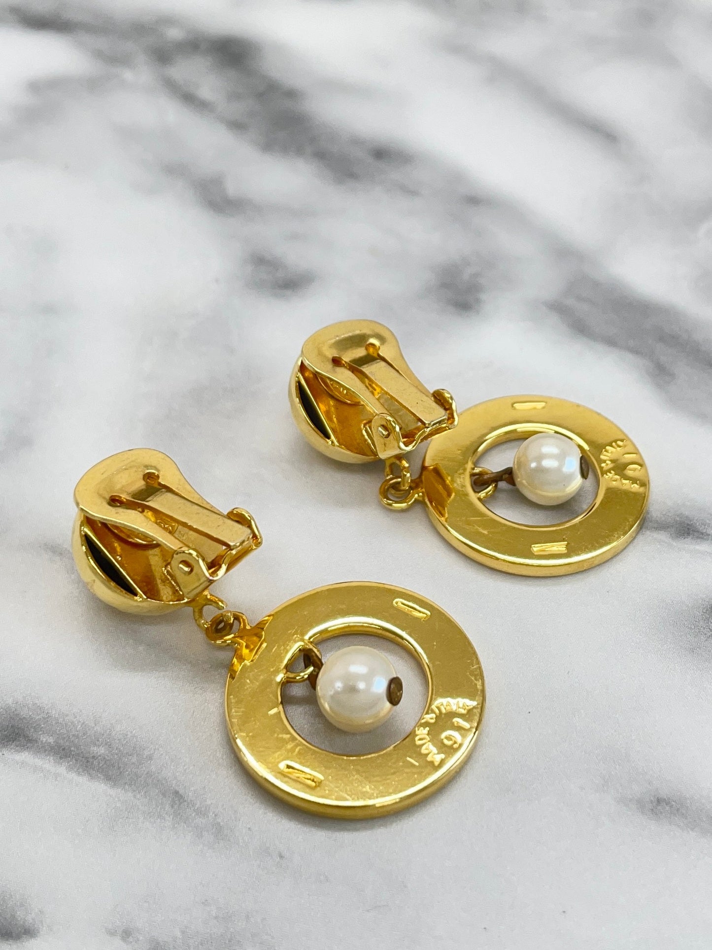 CELINE Logo Circle Earrings Gold vintage old ppx74p
