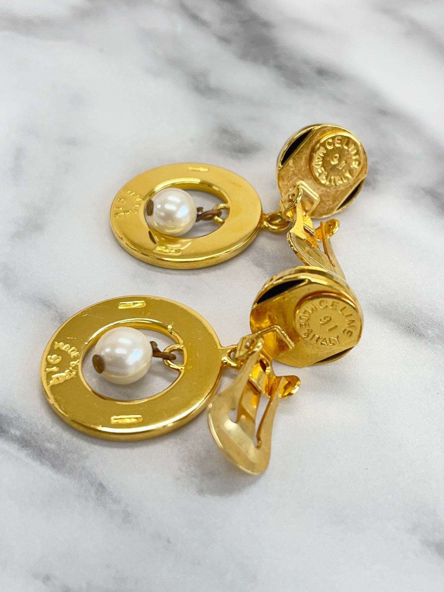 CELINE Logo Circle Earrings Gold vintage old ppx74p