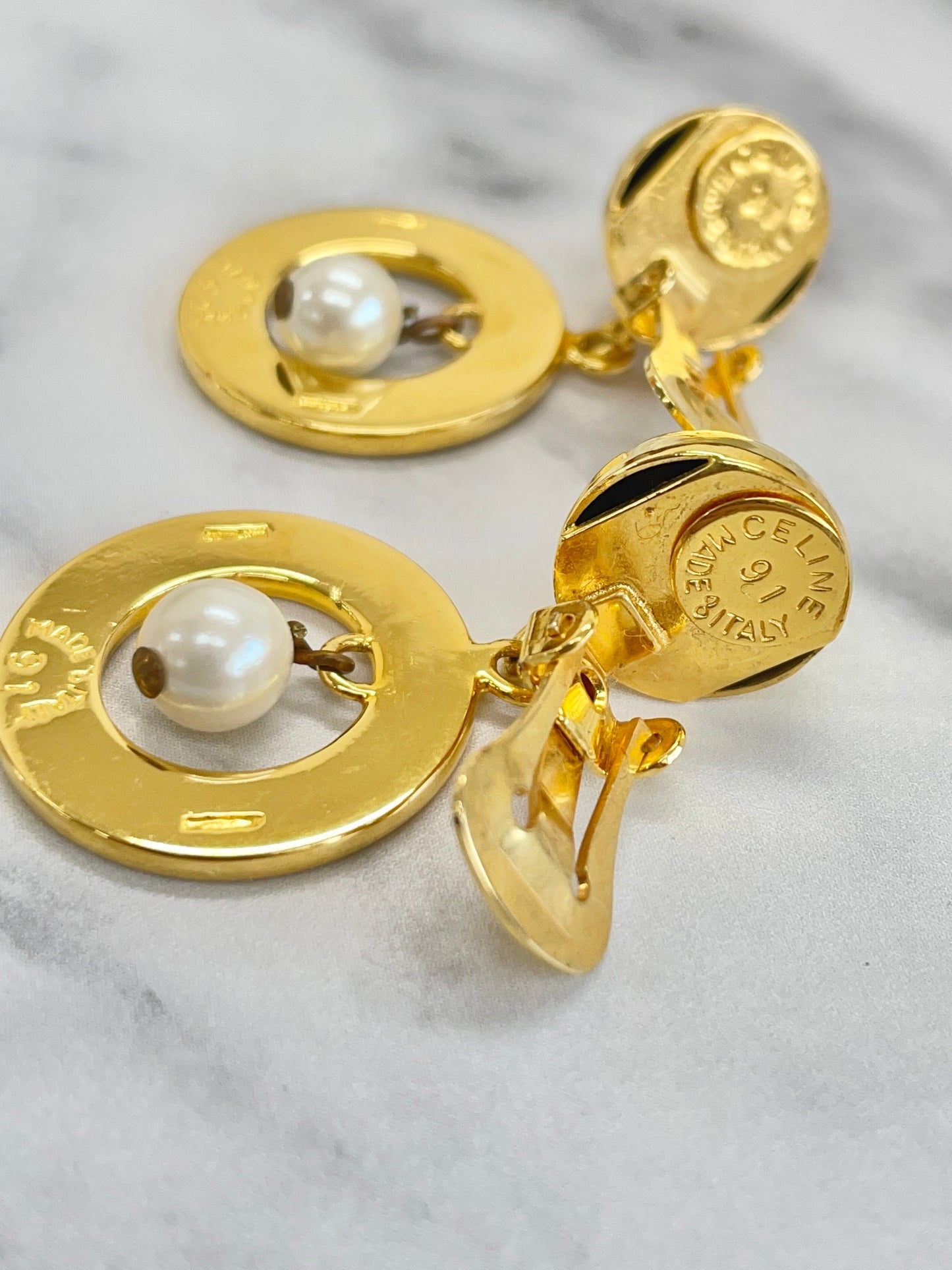 CELINE Logo Circle Earrings Gold vintage old ppx74p