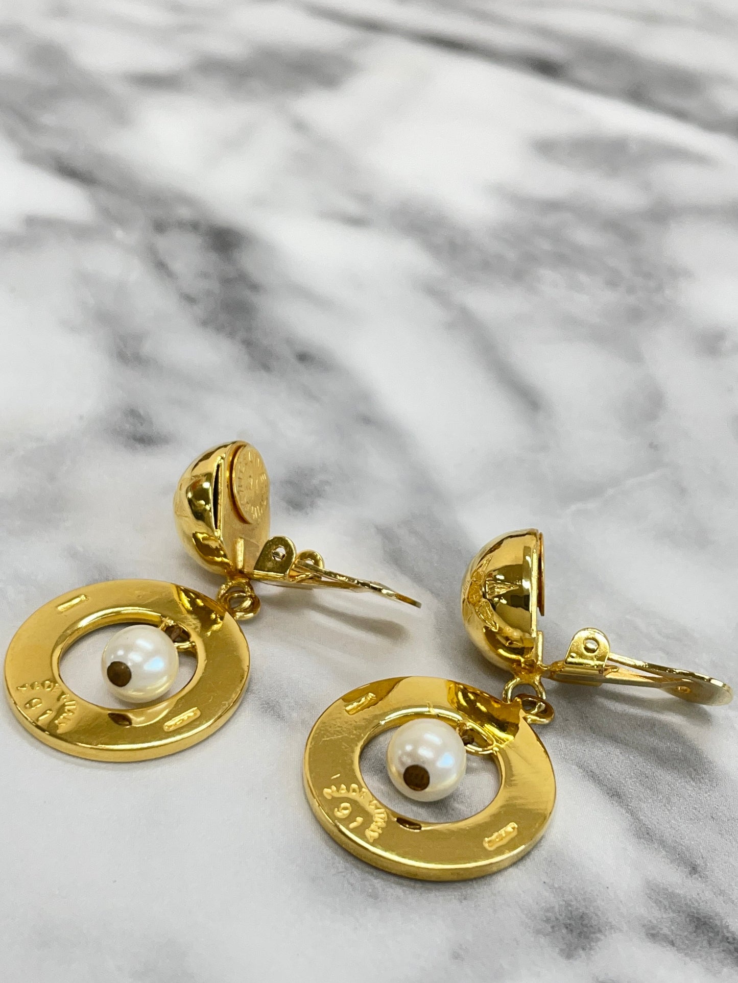 CELINE Logo Circle Earrings Gold vintage old ppx74p