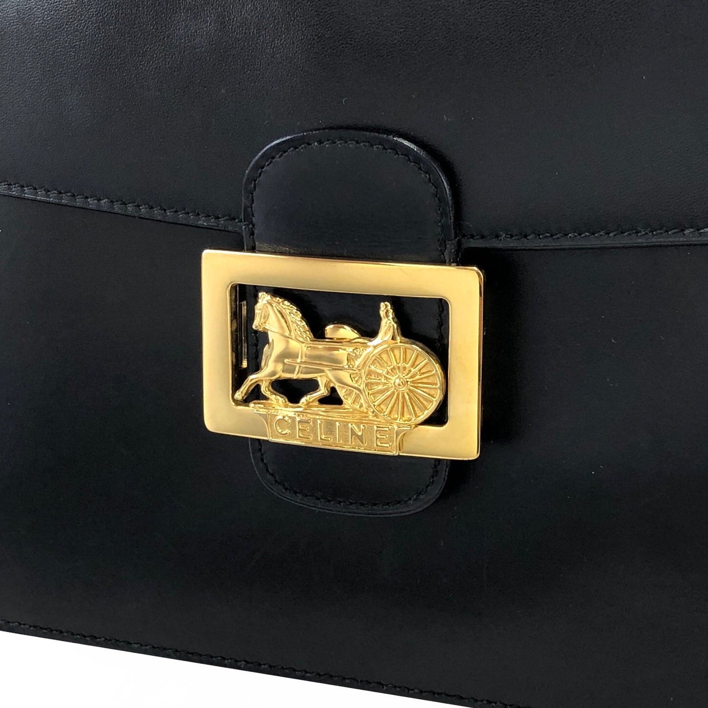 CELINE Horse carriage Leather Crossbody Shoulder bag Black Vintage Old celine 4vjaaf