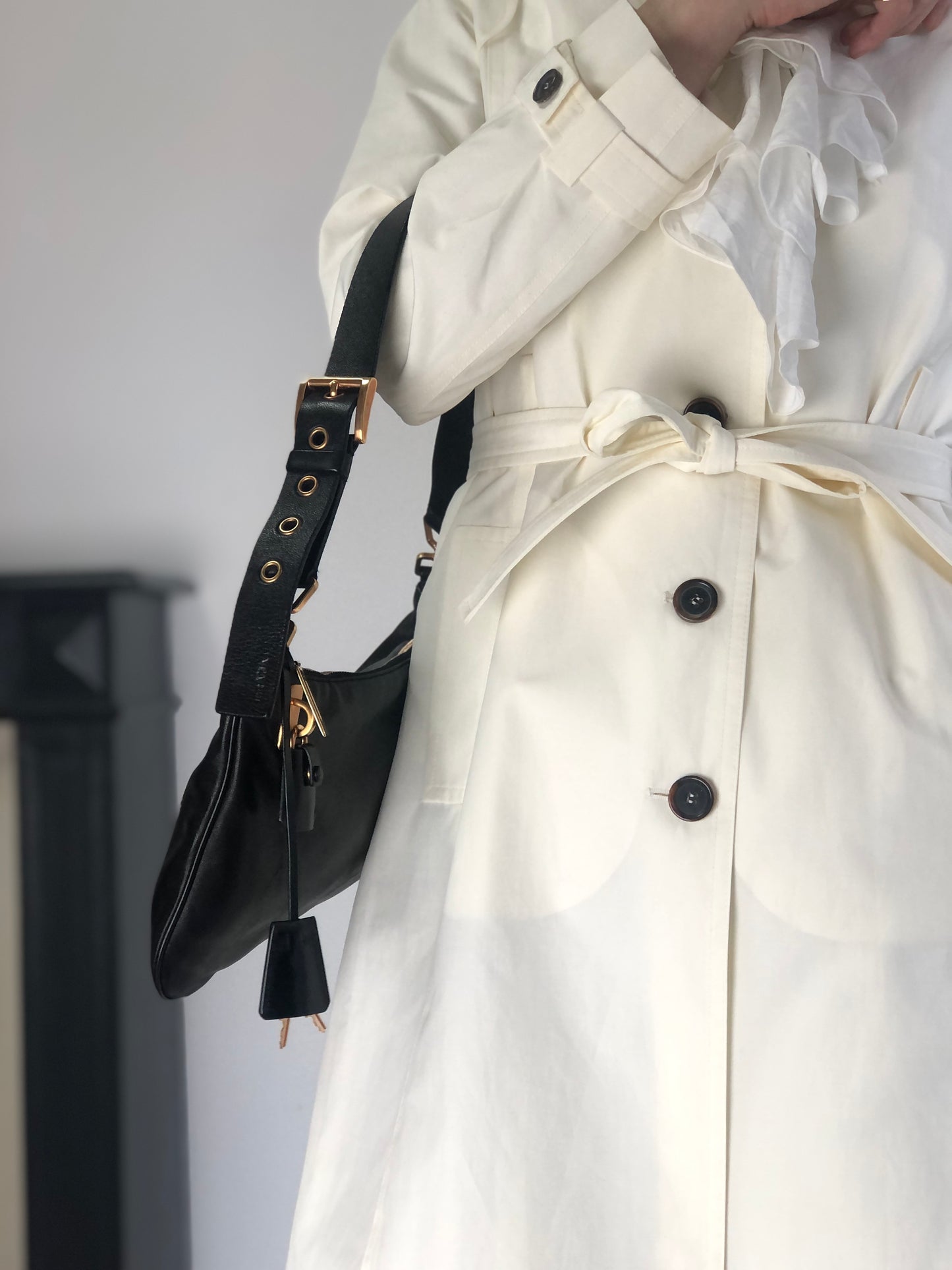 PRADA Shoulder bag Black Vintage chvuhk