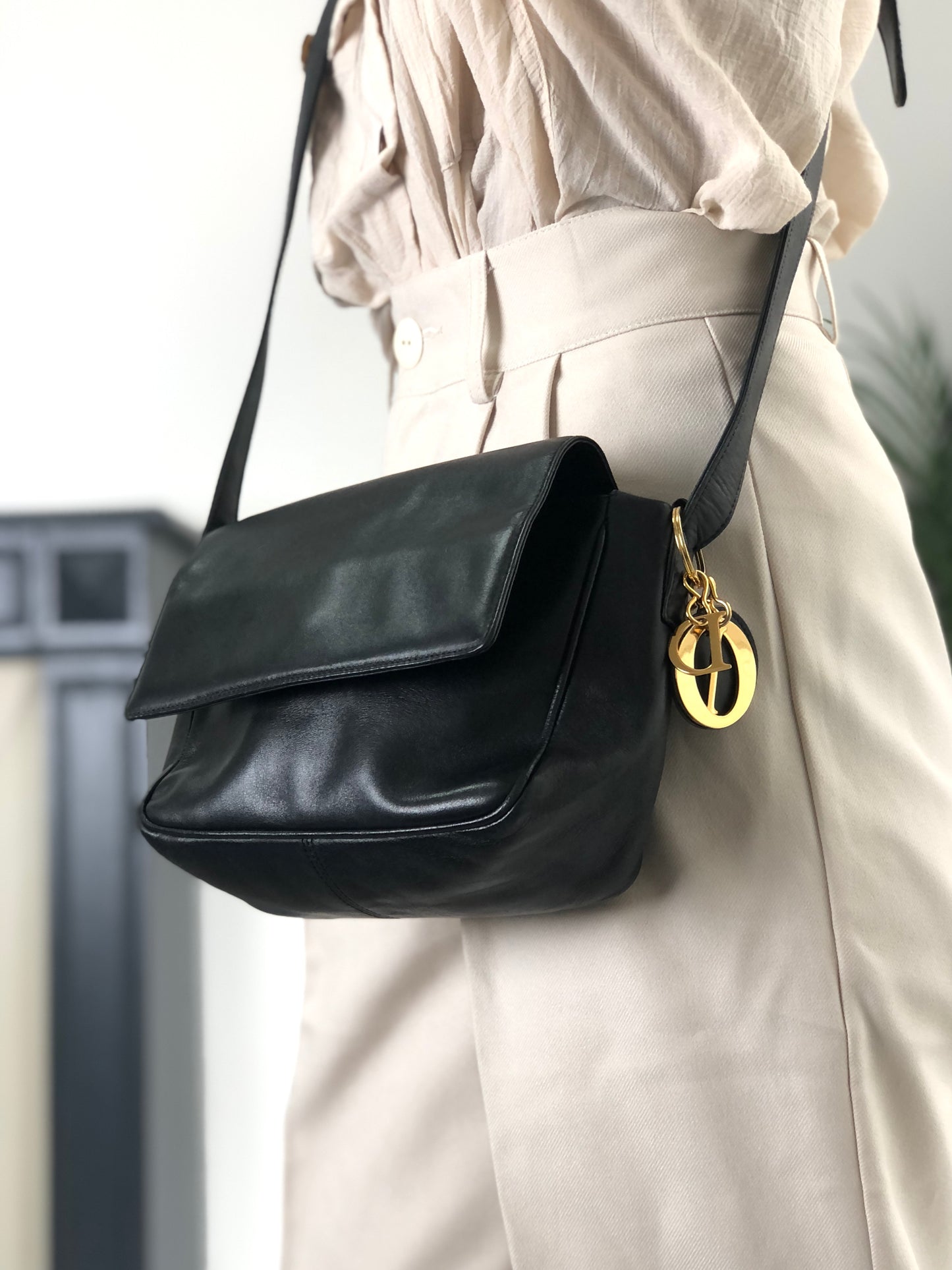 Christian Dior Logo Charm Shoulder bag Black Vintage ssswaj