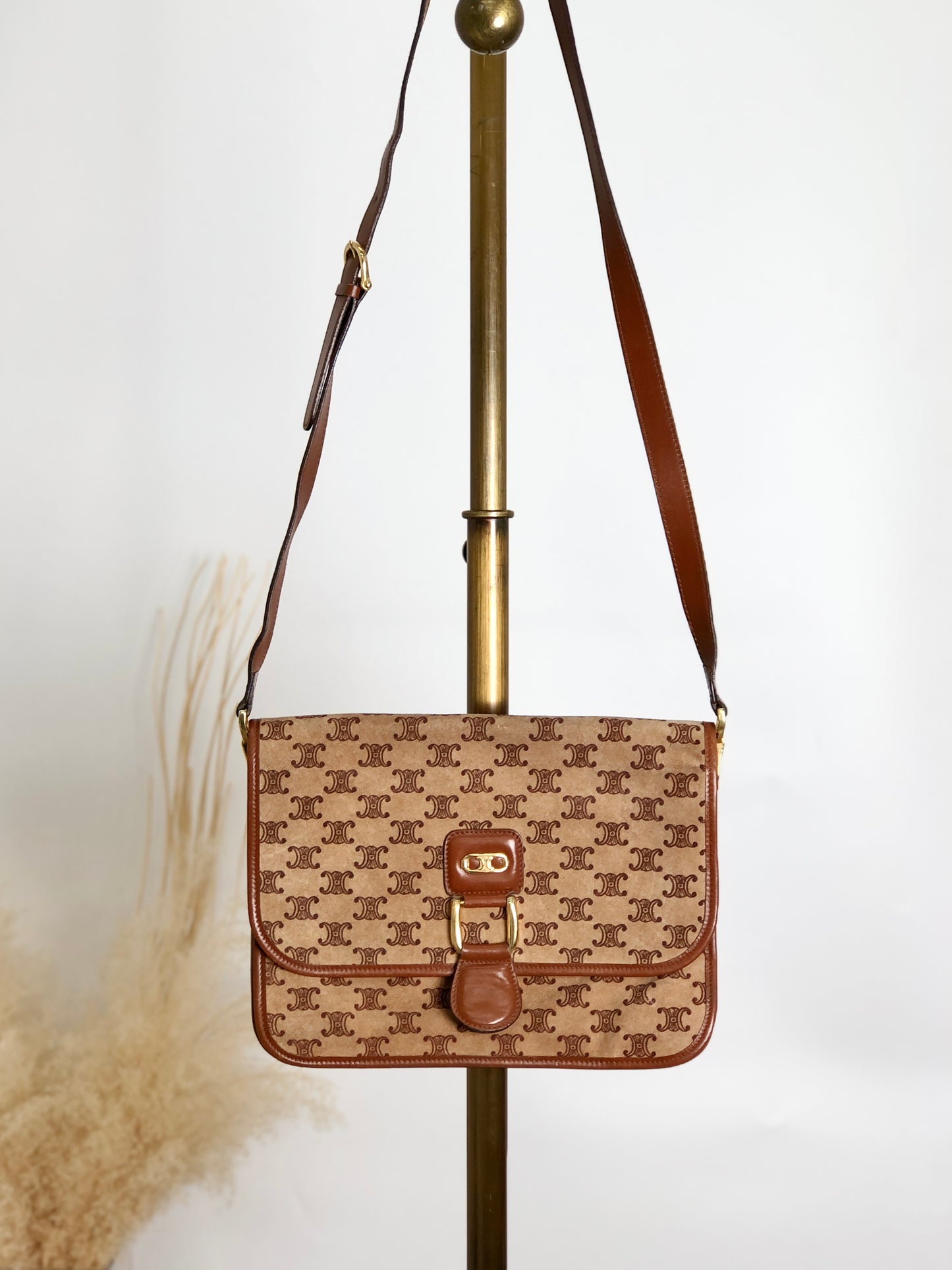 CELINE Macadam Blason Shoulder bag Brown Vintage aimcin