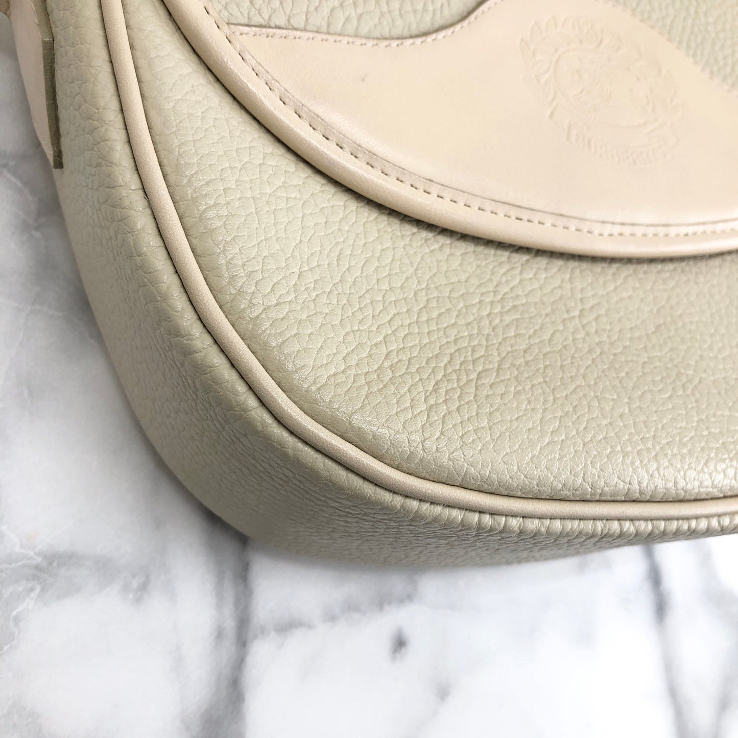 Burberrys logo embossed leather classic check off white Vintage Old 263gt2