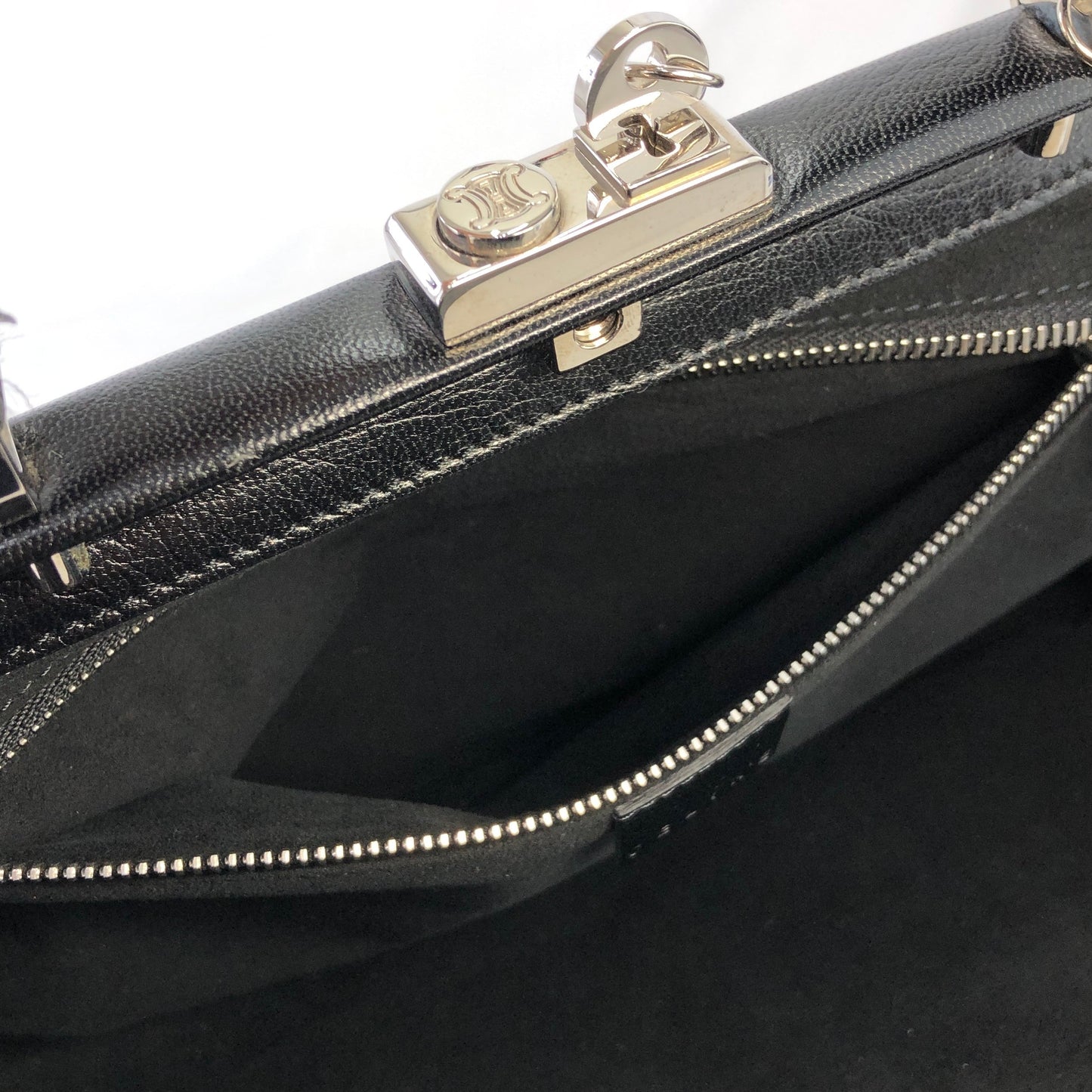 CELINE 斑點狗圖案未出生小牛皮扣環手提包白色黑色舊款 CELINE Vintage e5d32i