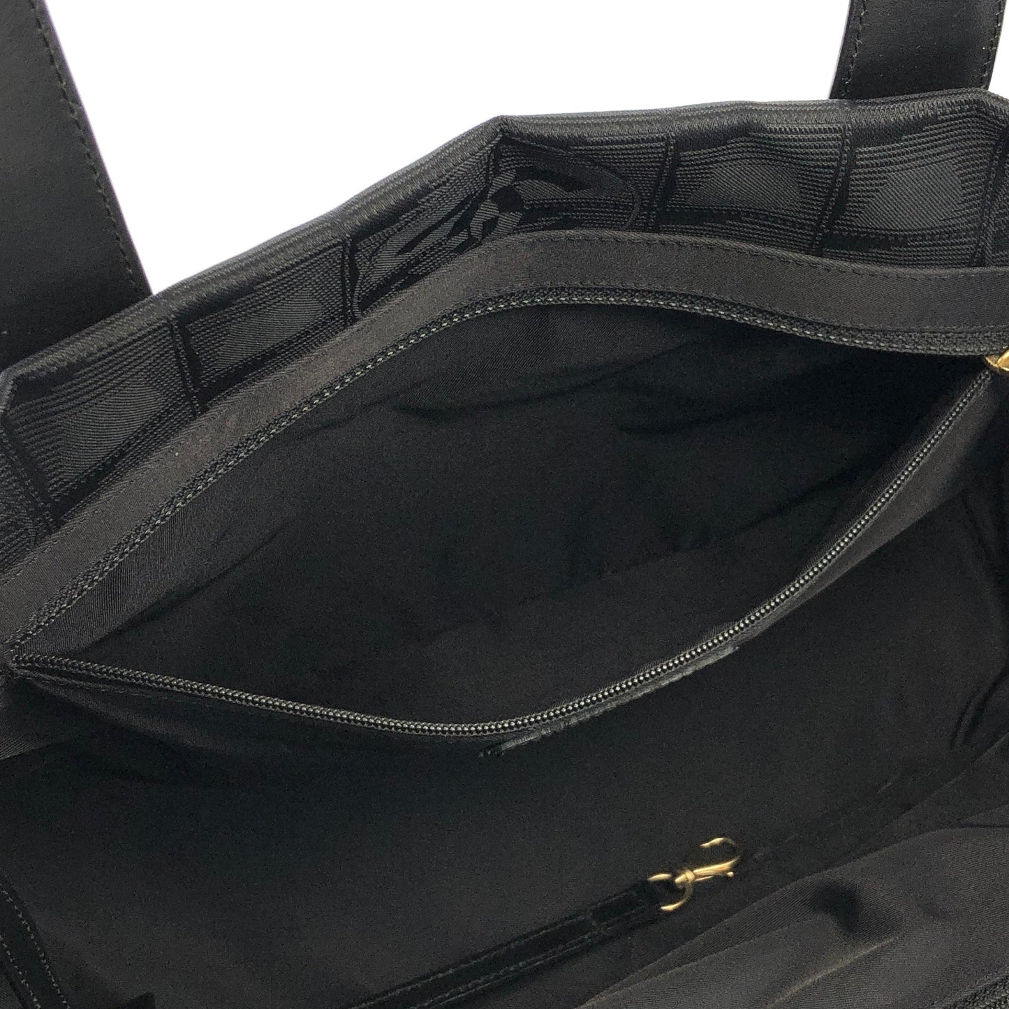 CHANEL New Travel Line PM Nylon Jacquard Handbag Tote Bag Black Old Vintage 8yw4tz