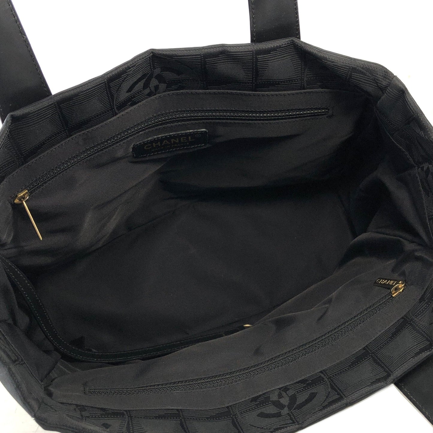 CHANEL New Travel Line PM Nylon Jacquard Handbag Tote Bag Black Old Vintage 8yw4tz