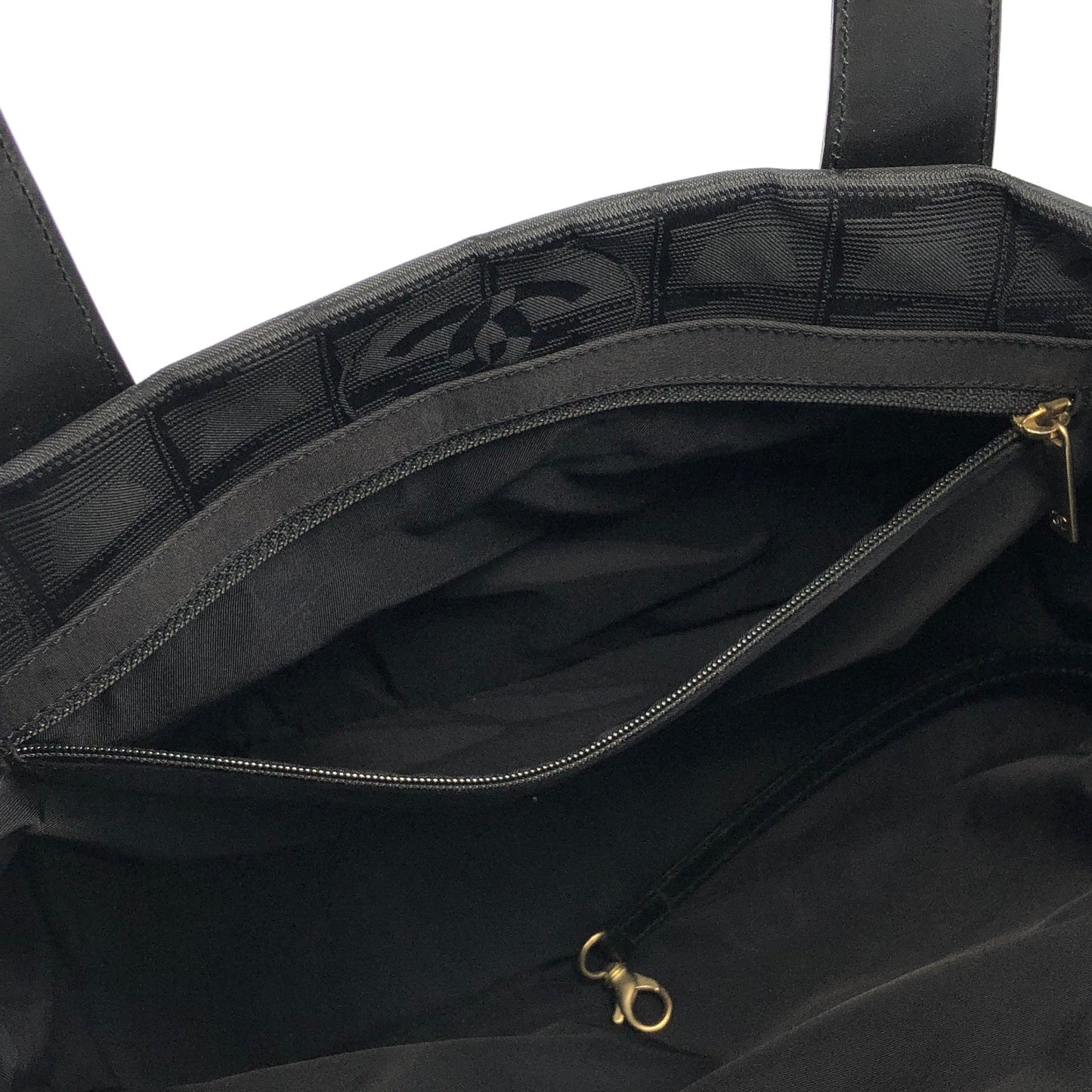 CHANEL New Travel Line PM Nylon Jacquard Handbag Tote Bag Black Old Vintage 8yw4tz