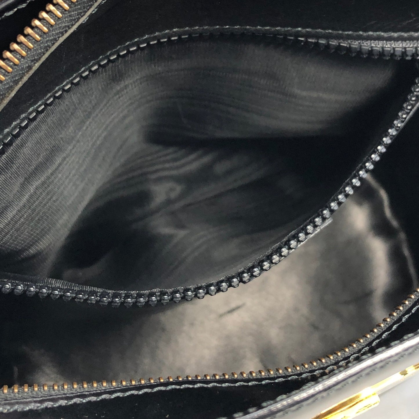 CELINE Arc de Triomphe Plate 皮革托特包 黑金 復古舊款 Celine xr32dw