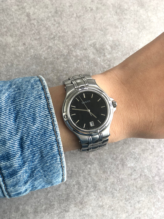 GUCCI Logo Quartz Watch Silver 9040 Vintage i6axju