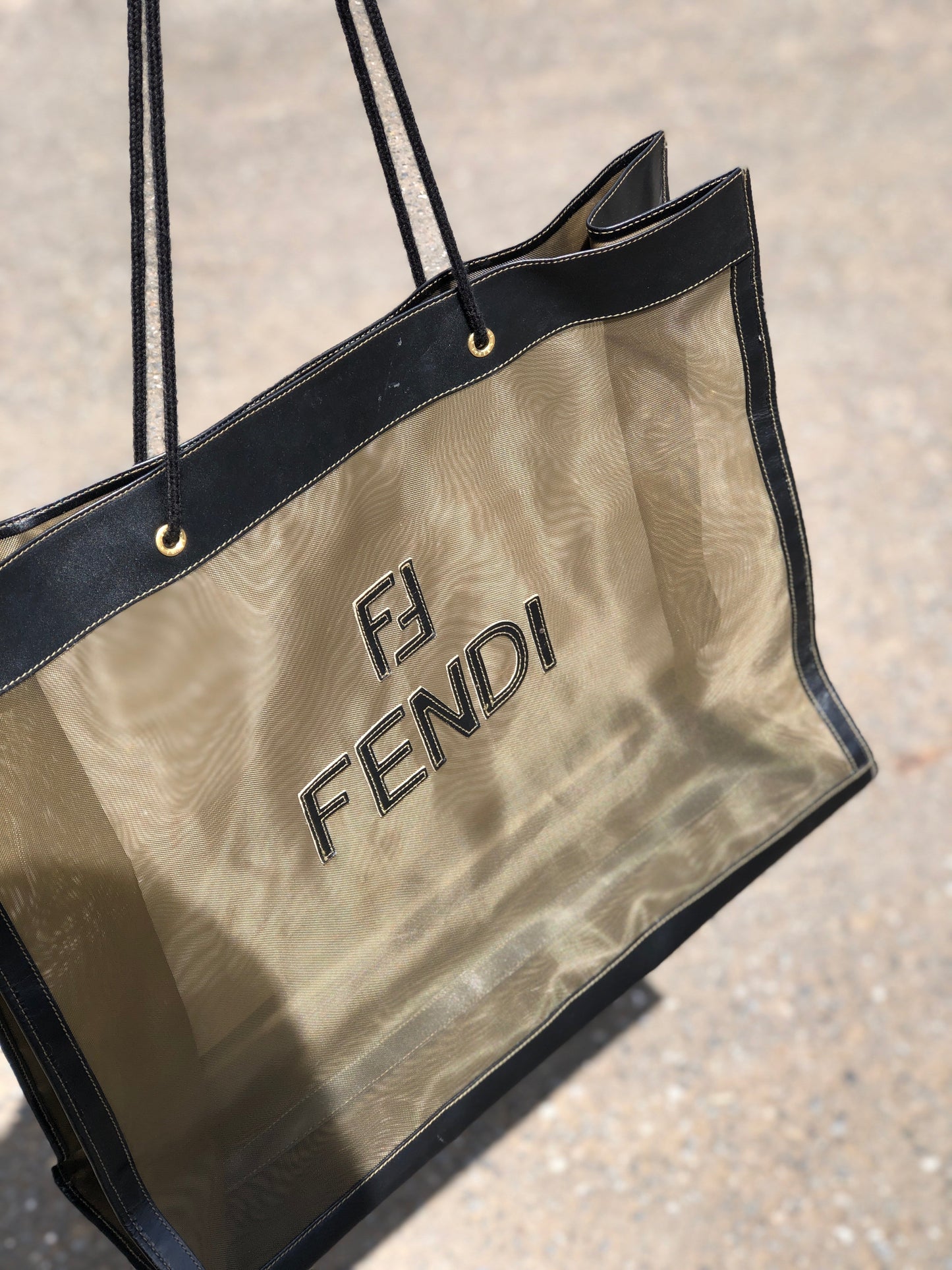 FENDI 標誌網格方形大號托特包黑色復古舊款 rcvsmr