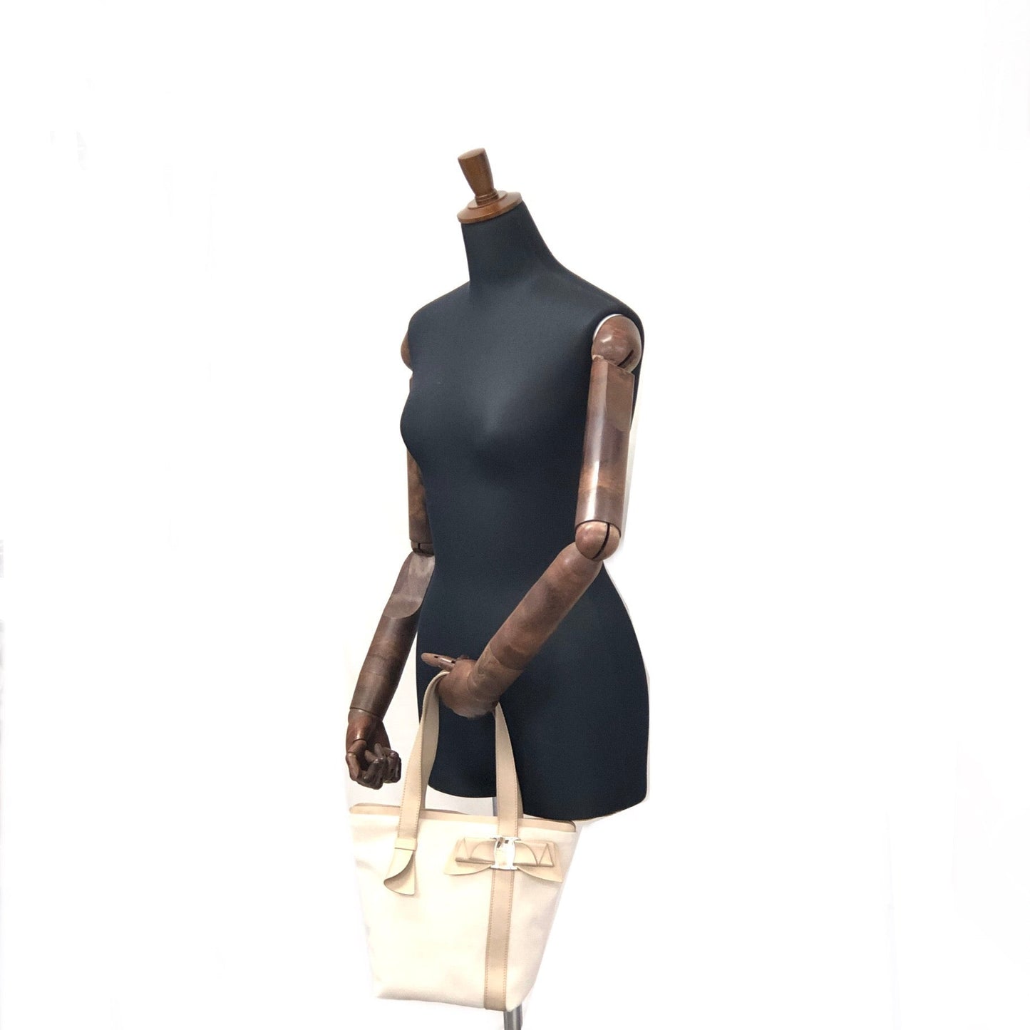 Salvatore Ferragamo Vala Ribbon Canvas Handbag Totebag Beige Vintage Old gcyi7z