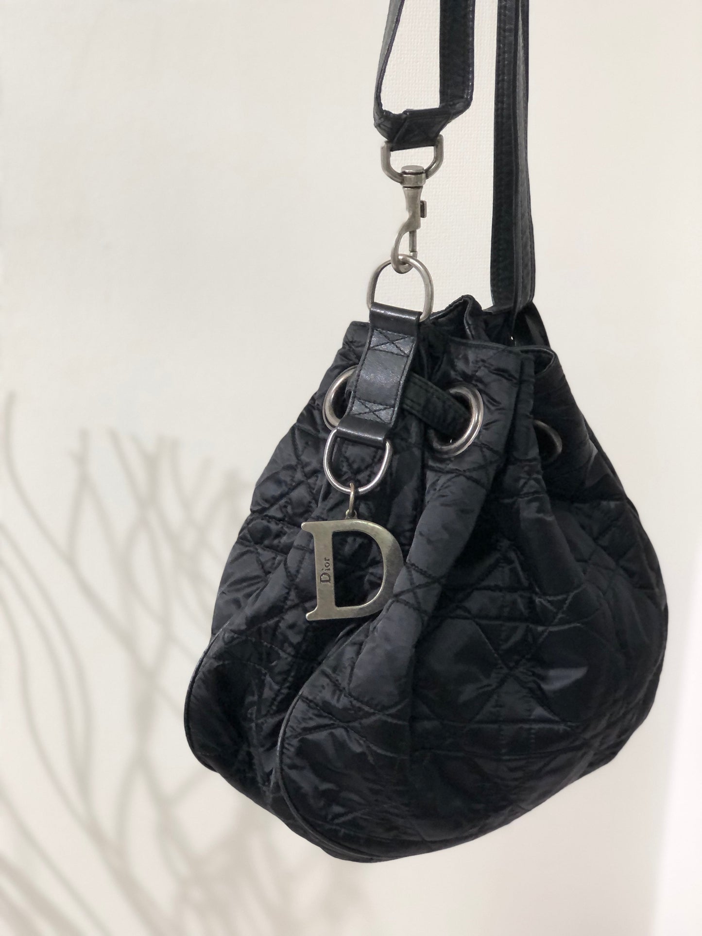 Christian Dior Cannage dior D Charm Nylon Drawstring Shoulder bag Black Vintage Old uetep7