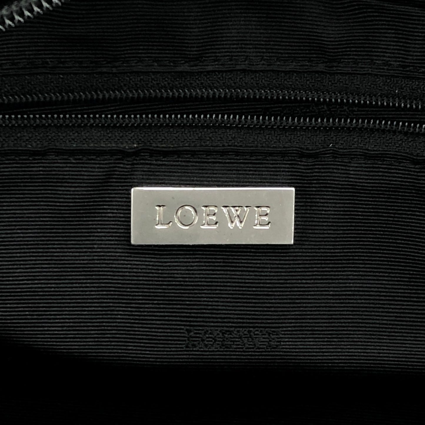 LOEWE Amazona28 Anagram Handbag Boston bag Black Vintage z3tif8