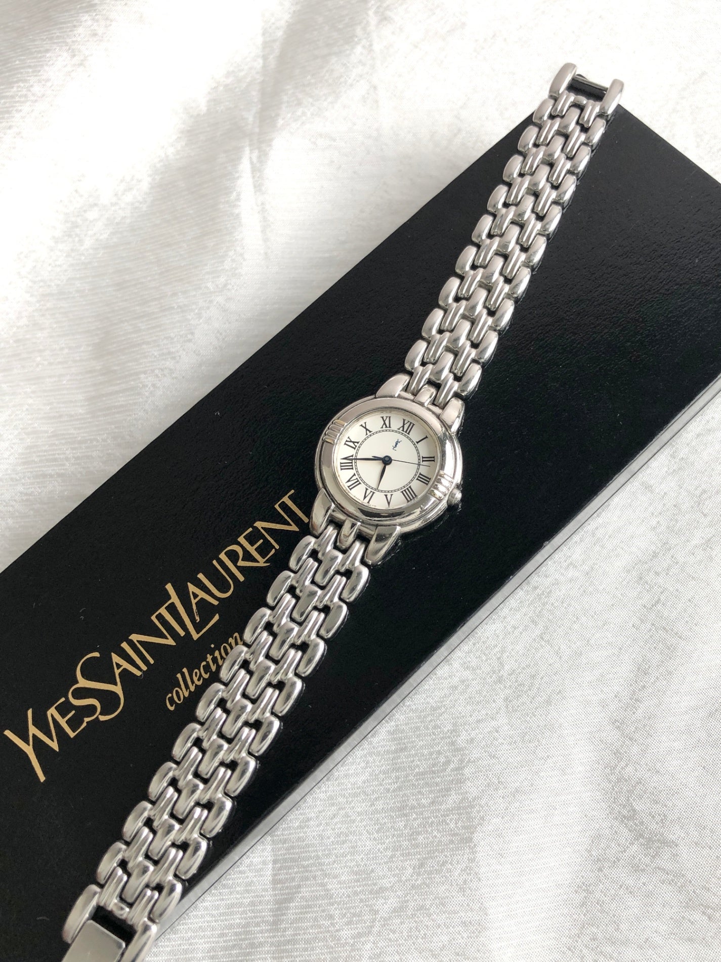 Yves Saint Laurent Quartz Watch Silver 5431-F45979 Vintage 7g55m6